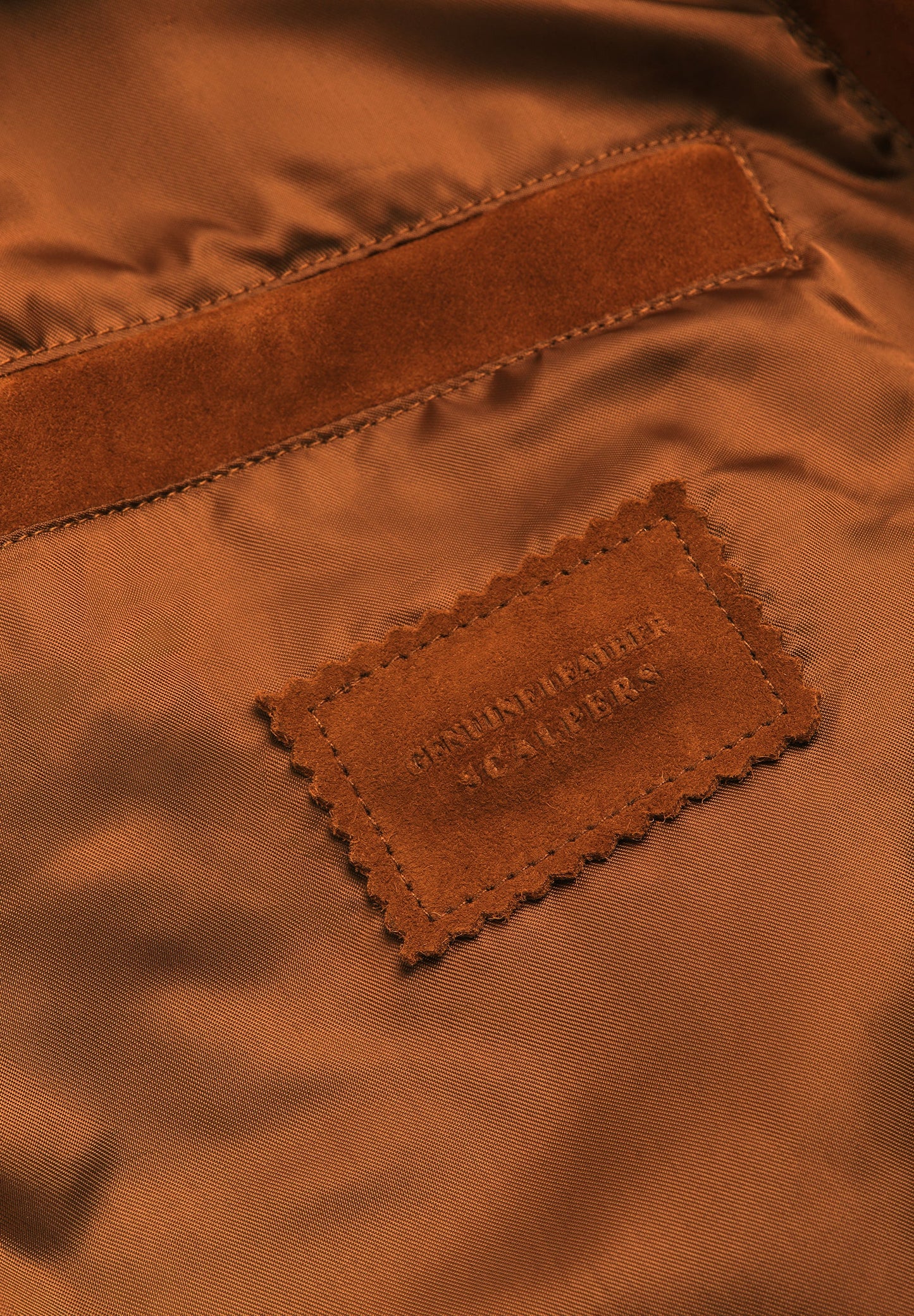 CARDIGAN BOMBER EM PELE