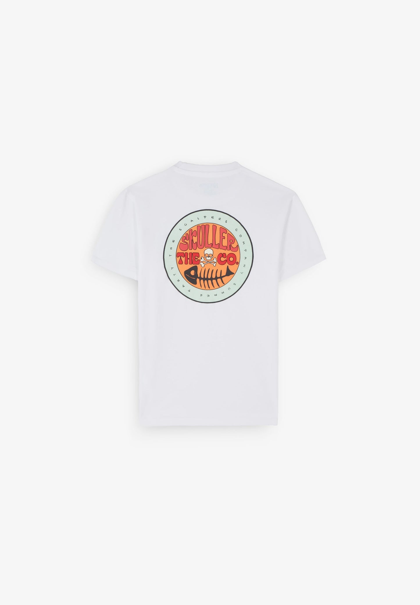 T-SHIRT COM PADRÃO EM RELEVO ATRÁS