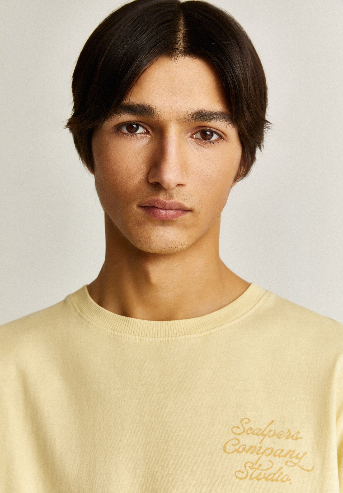 T-SHIRT DESBOTADA PADRÃO