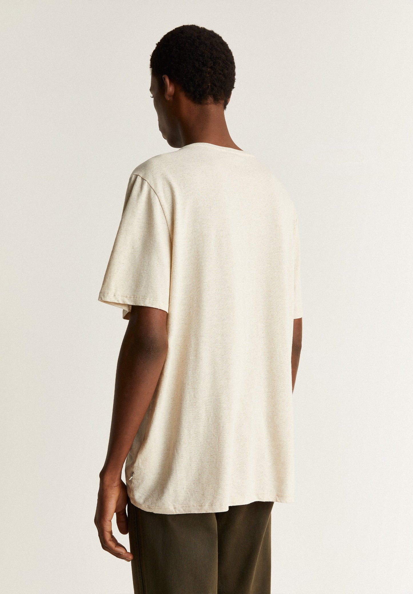 T-SHIRT RÚSTICA LOGÓTIPO