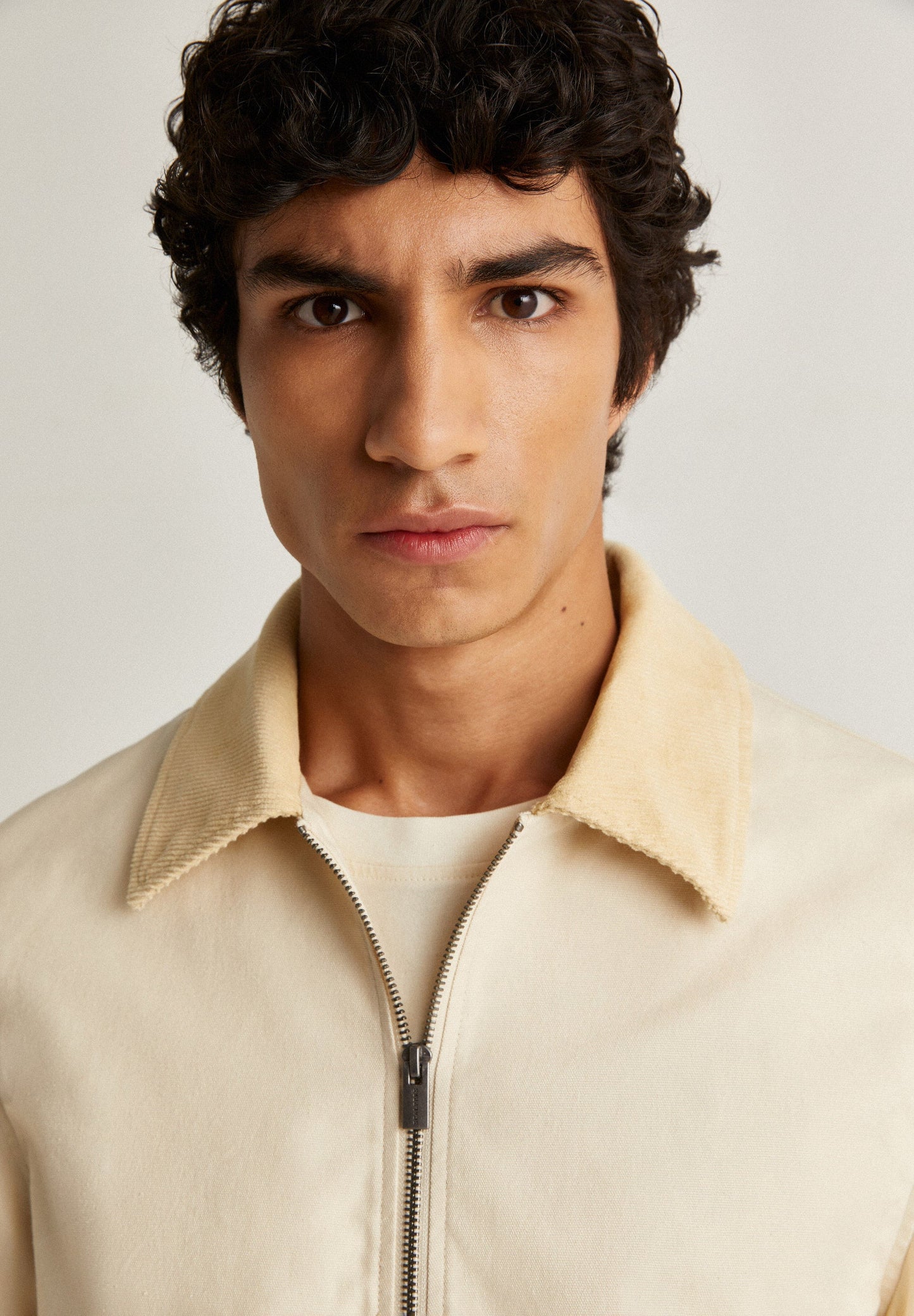 CASACO CANVAS COM GOLA DE BOMBAZINA