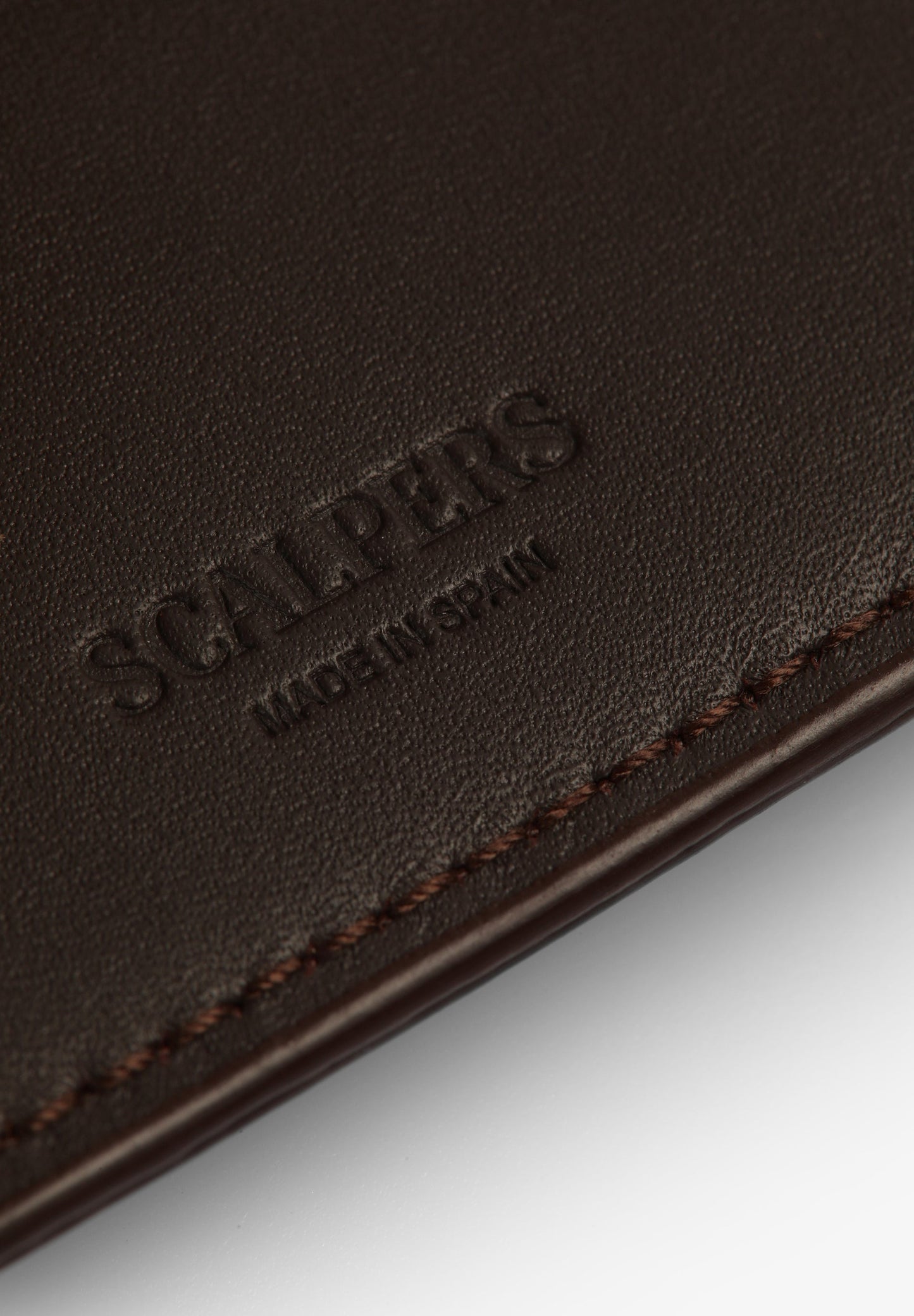 CARTEIRA EM PELE CAVEIRA GRAVADA