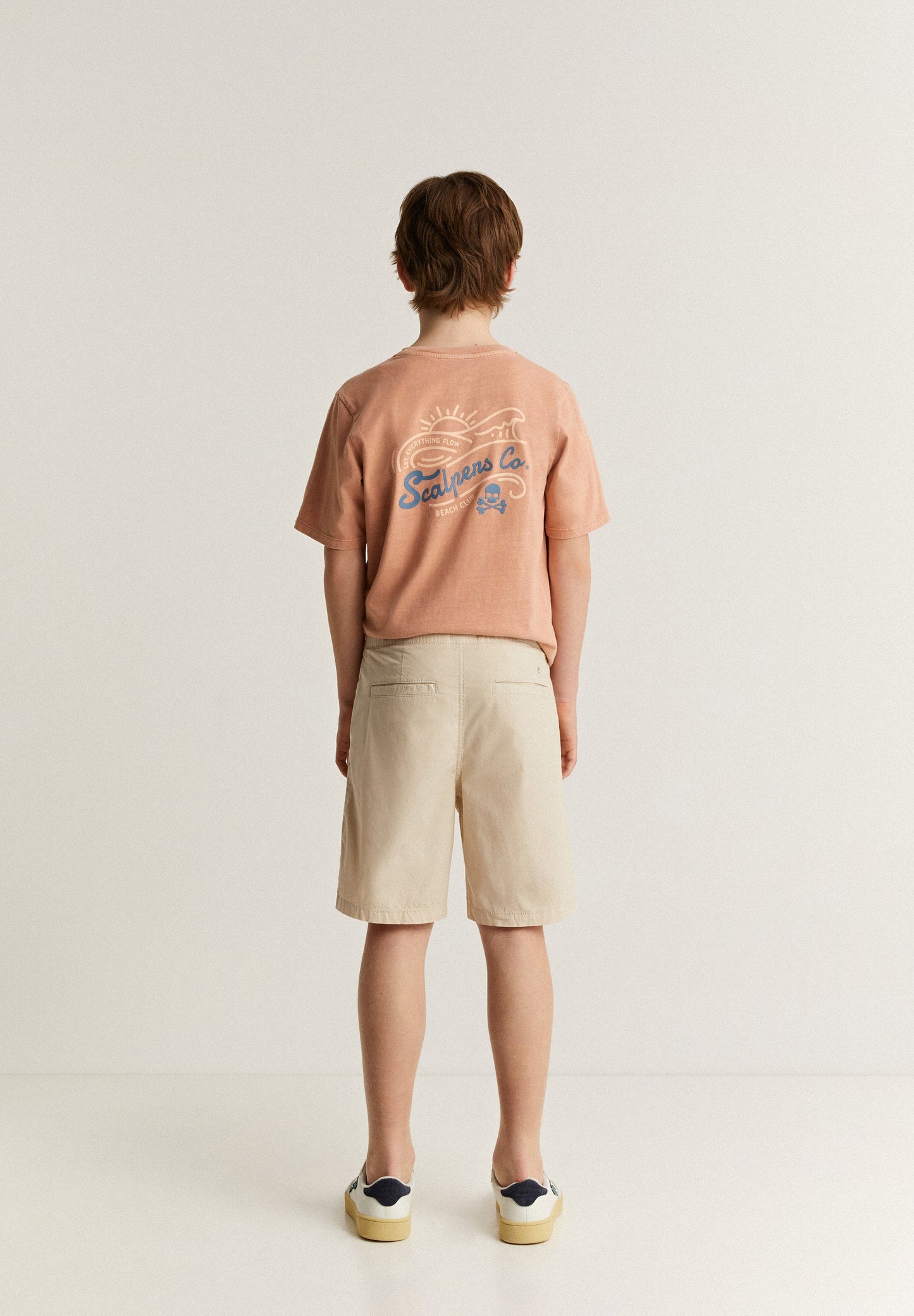 CALÇÕES BERMUDA COM PINÇAS