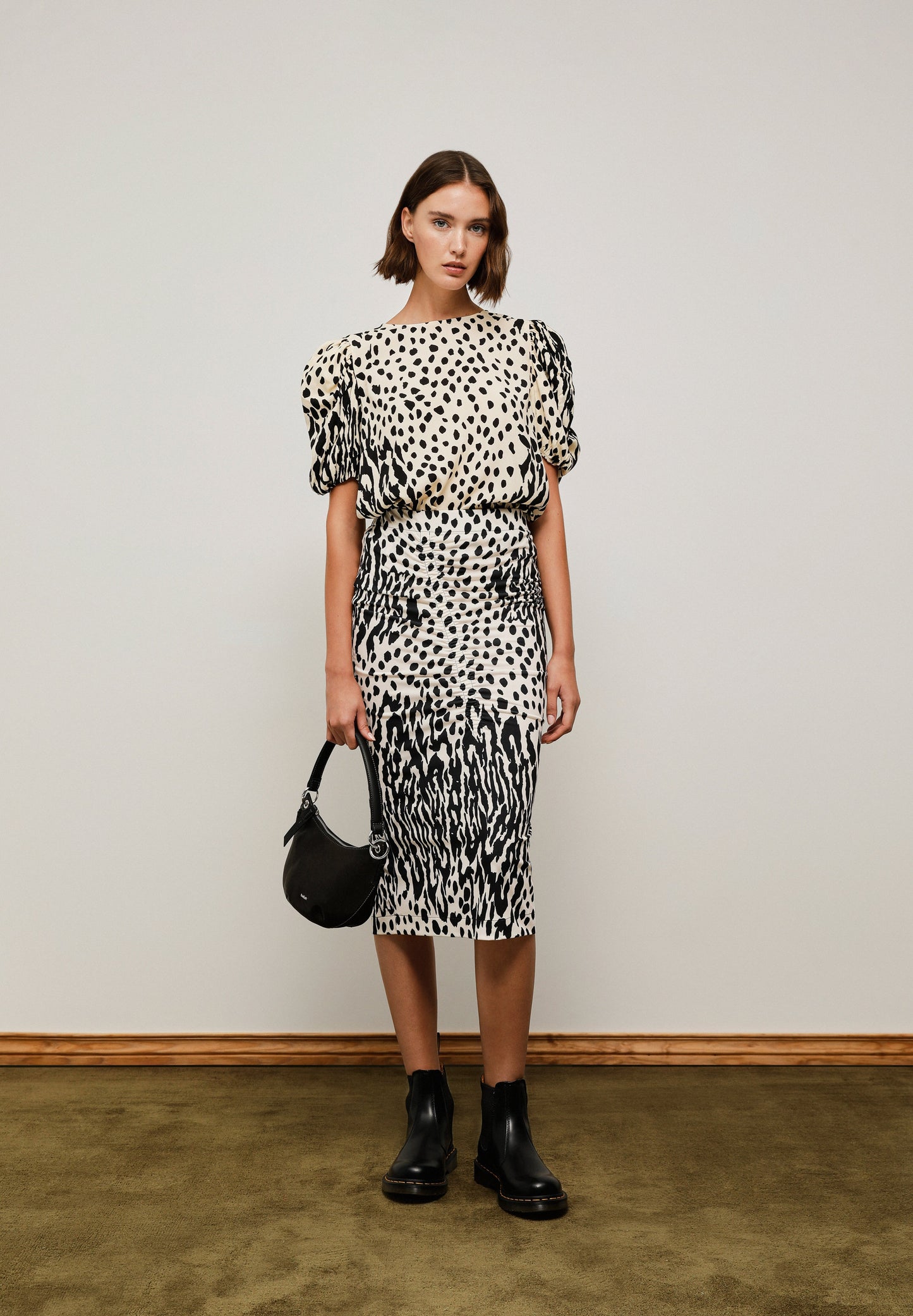 ESSENTIEL | SAIA ESSENZIALE