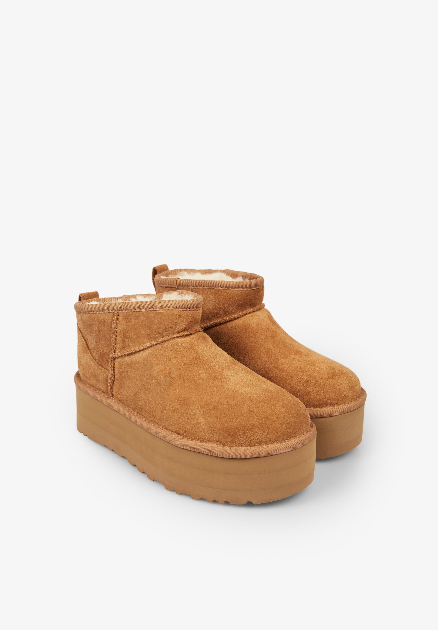 UGG | BOTAS PLATAFORMA CLASSIC ULTRA MINI DE MULHER