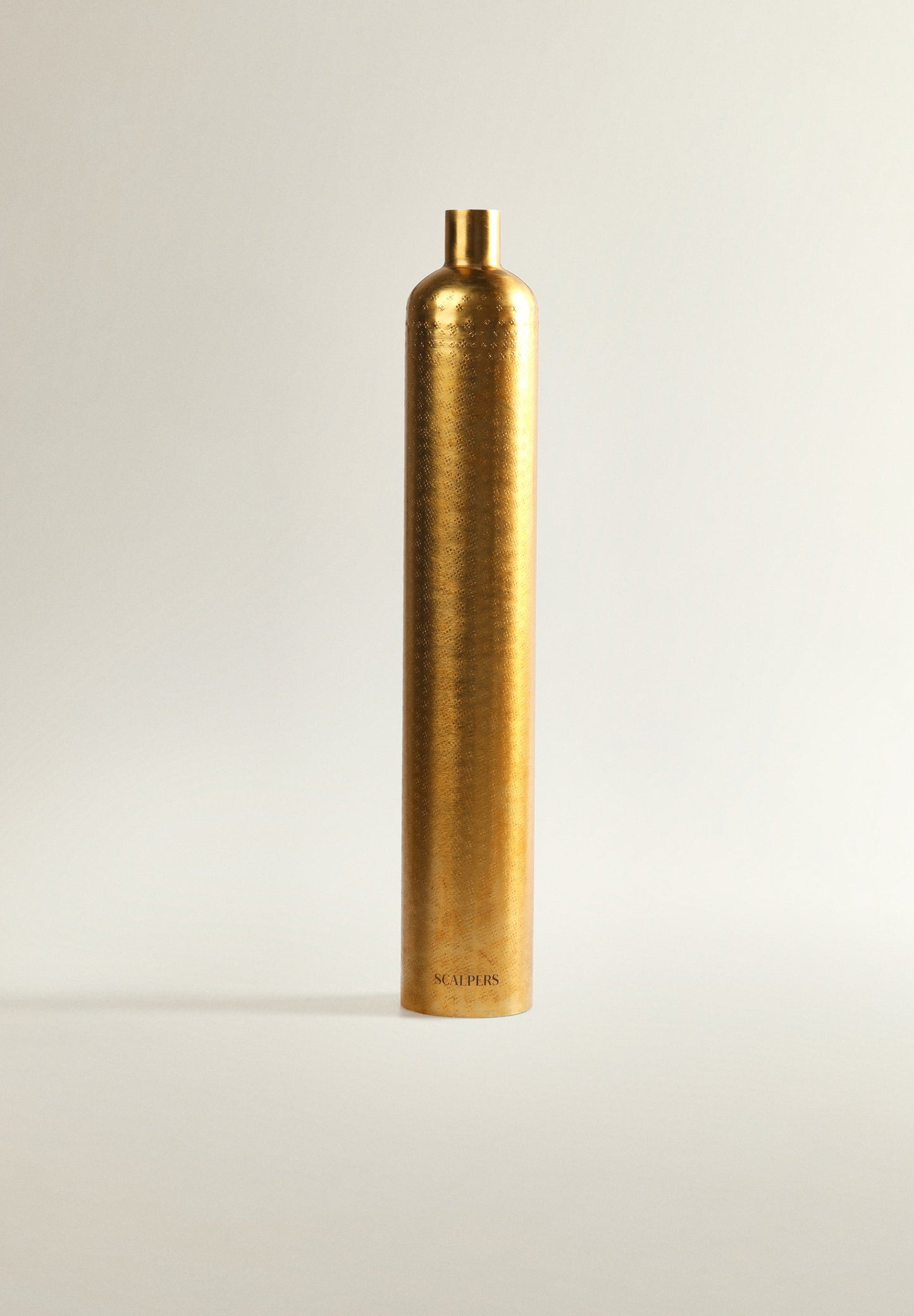 JARRA DECORATIVA EM METAL DOURADA