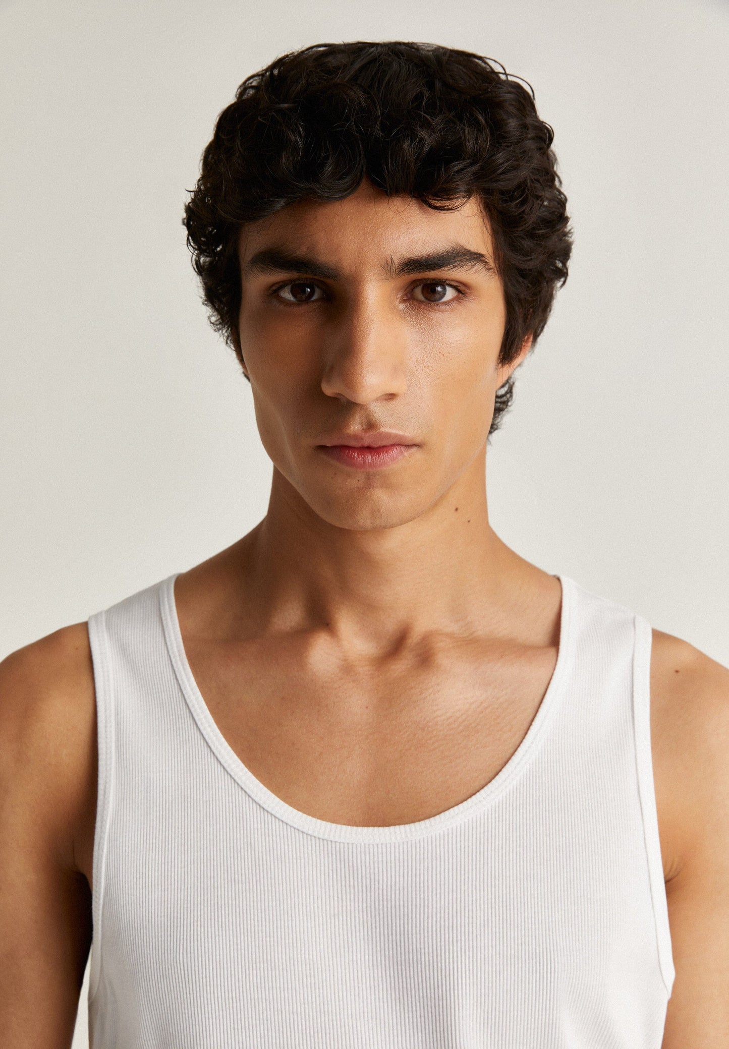 T-SHIRT TANK CANELADA