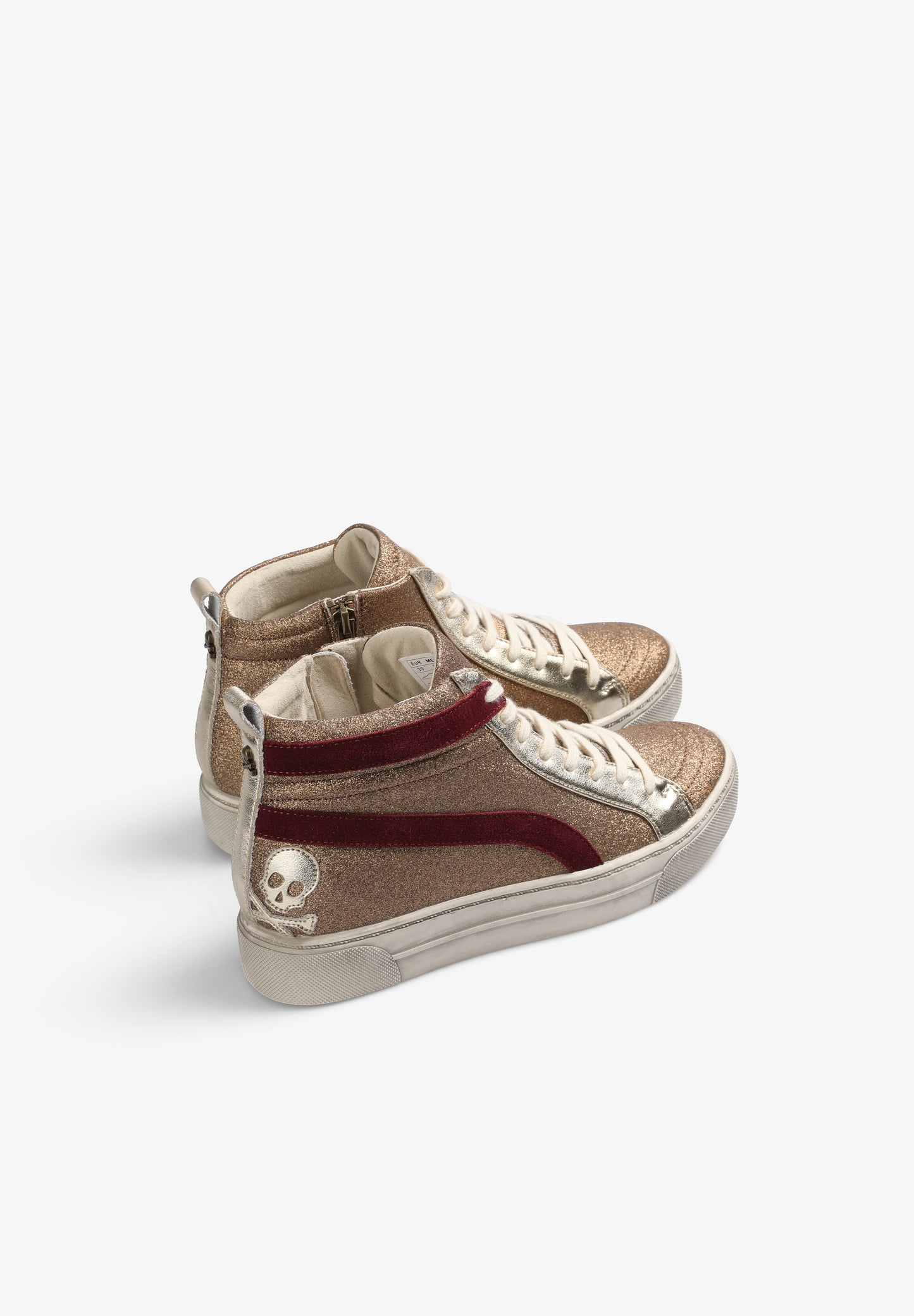 SNEAKERS BOTAS ALTAS TACHUELAS - Scalpers
