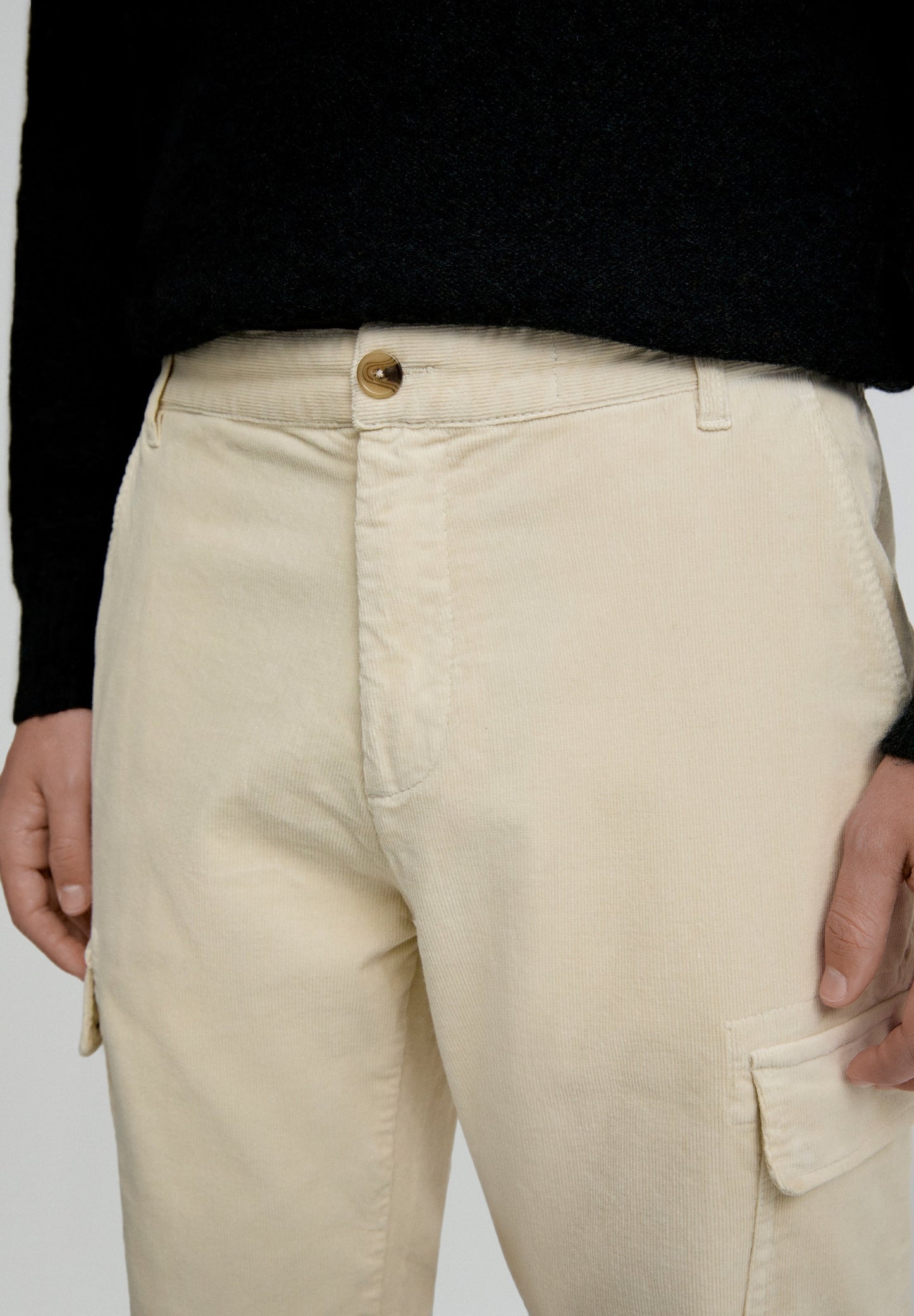 MODERN CORDUROY CARGO PANTS