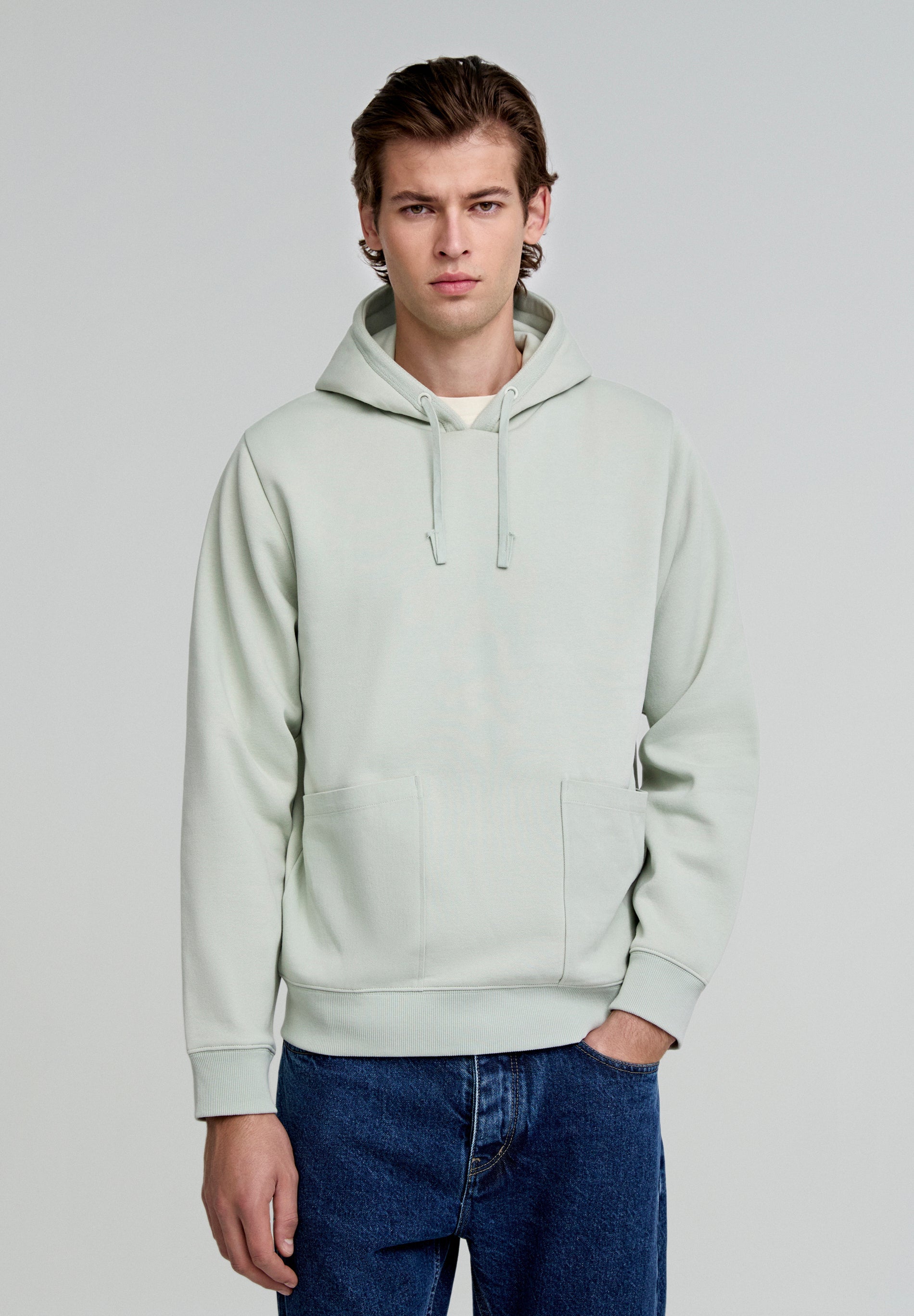 ICON RIBBON HOODIE SWEATER