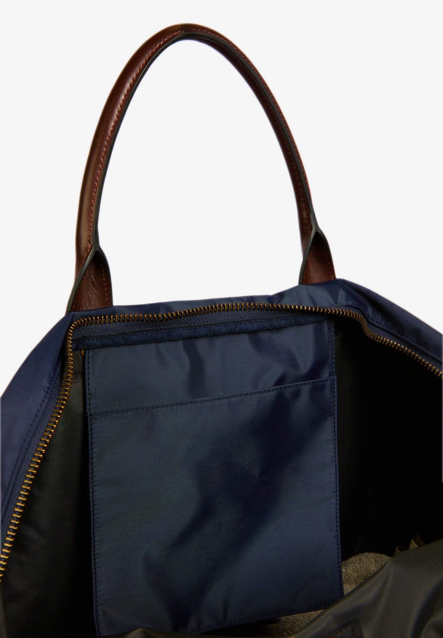 BOLSA DE VIAGEM COM PORMENOR EM PELE