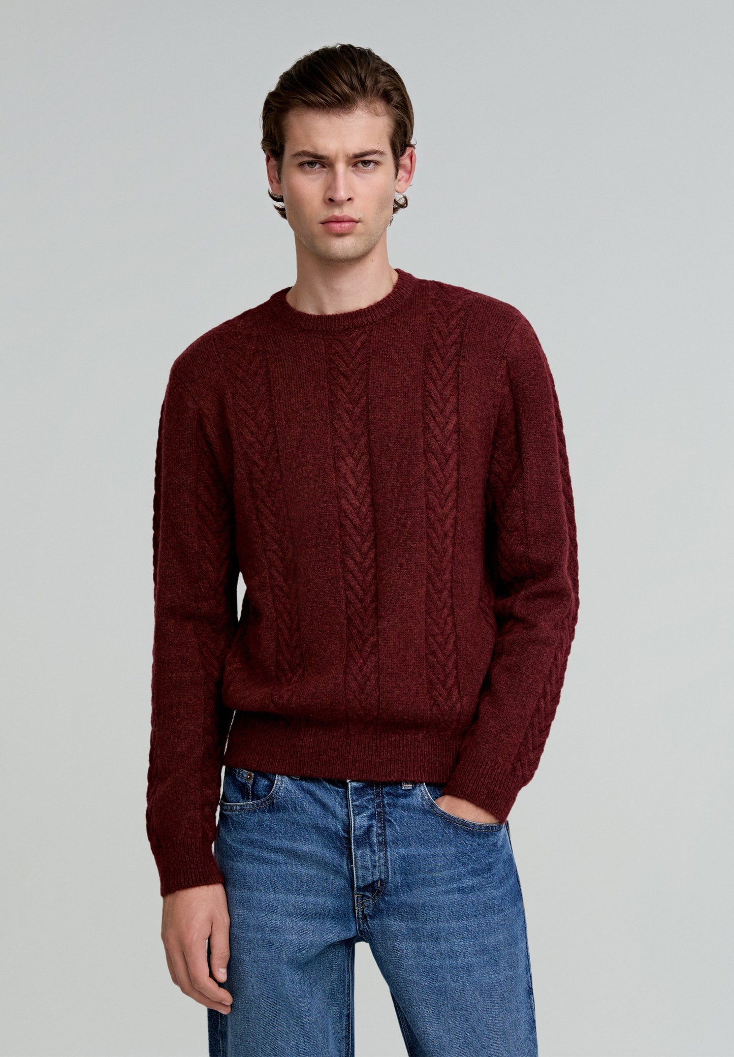 SWEATER COM PORMENORES TRANÇADOS