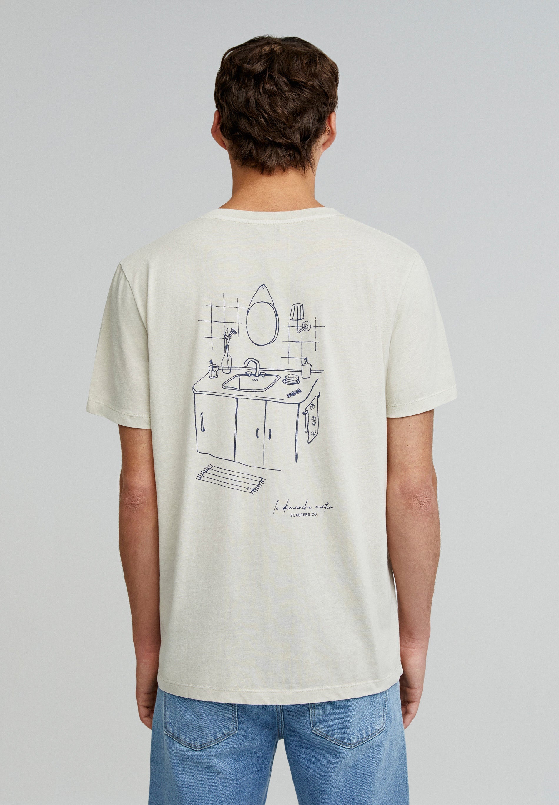 T-SHIRT COM ILUSTRAÇÃO