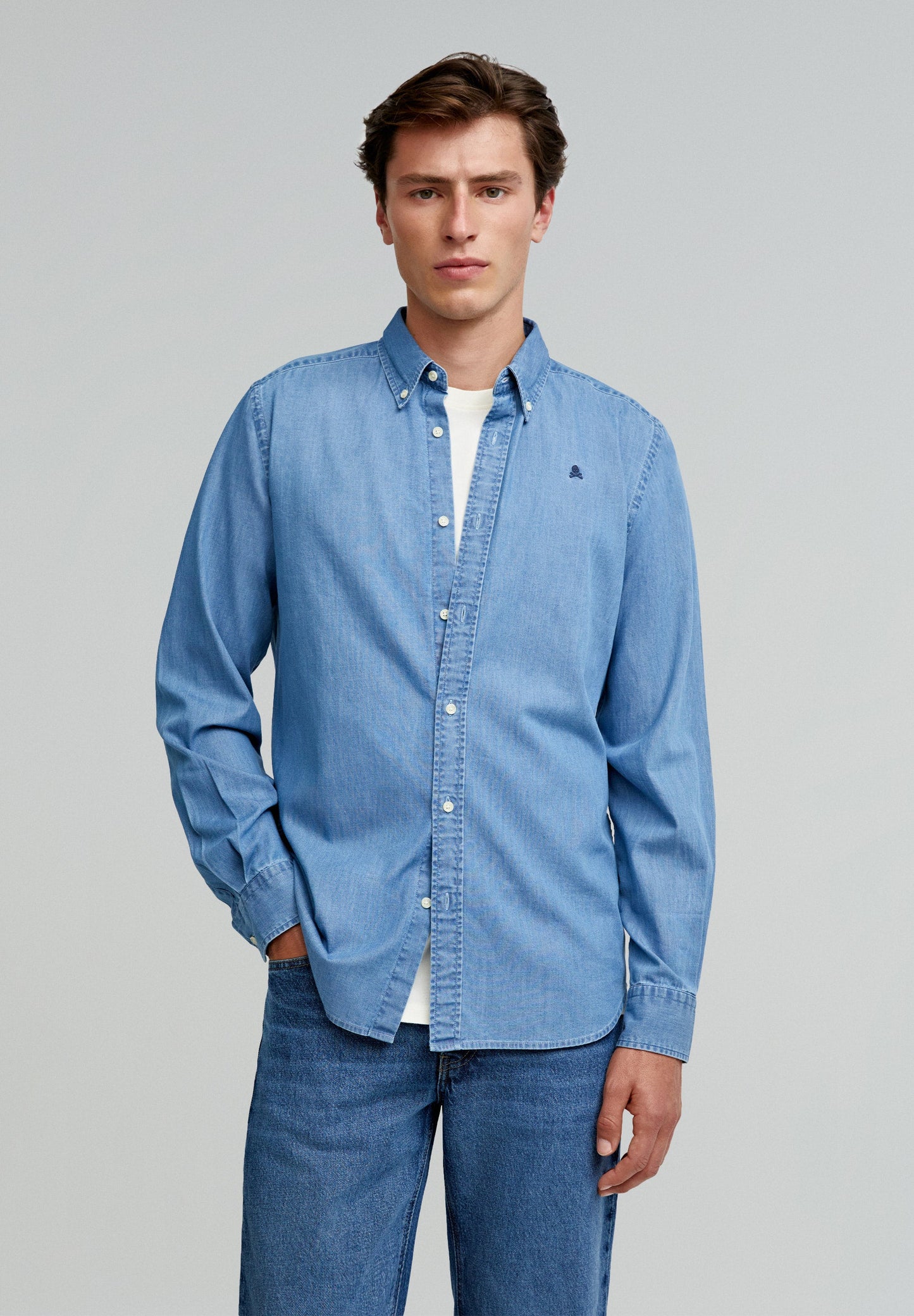 CAMISA DENIM COM BOTÕES