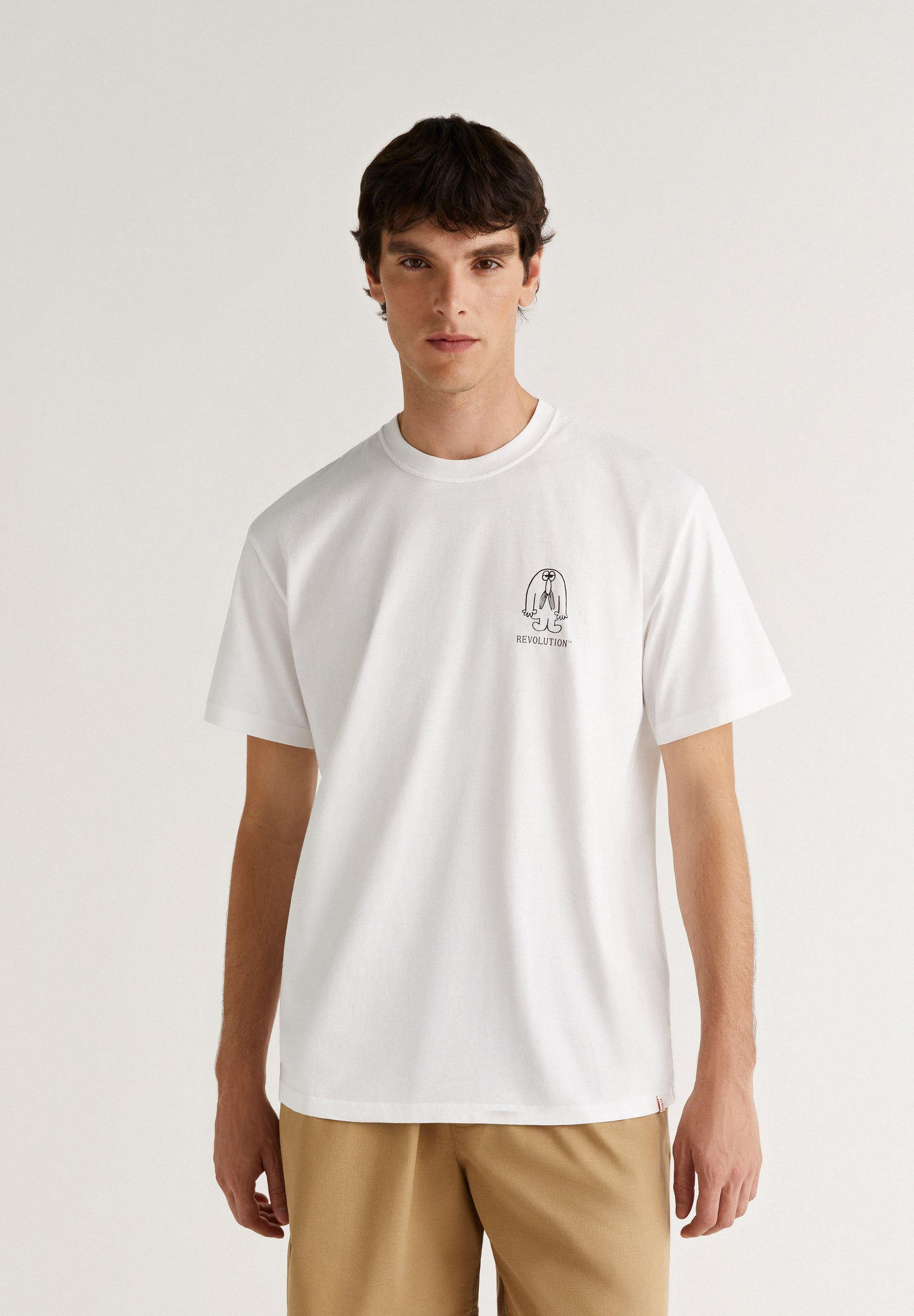 REVOLUTION | T-SHIRT MONDAYS