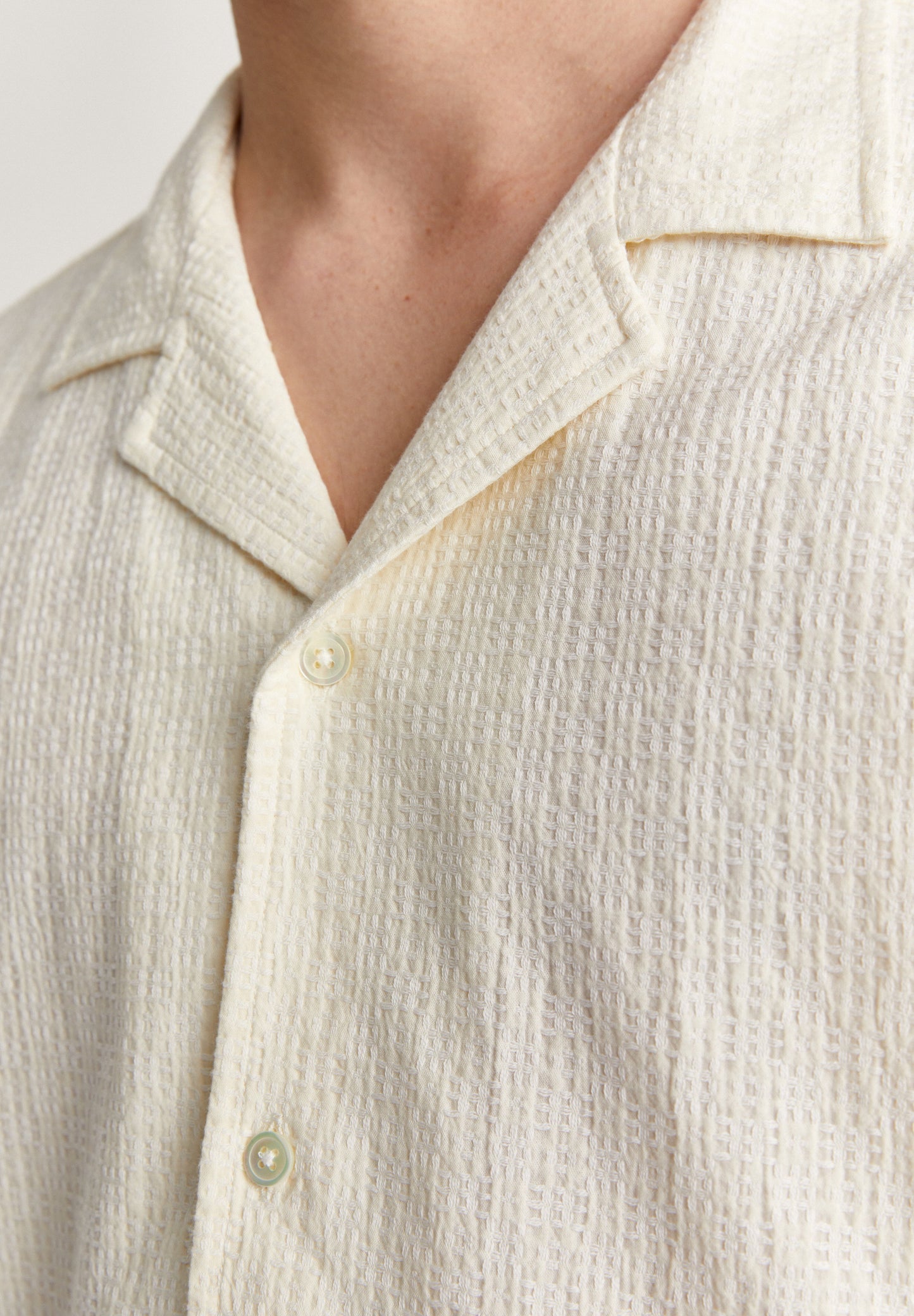 EDMMOND STUDIOS | CAMISA ARTISAN