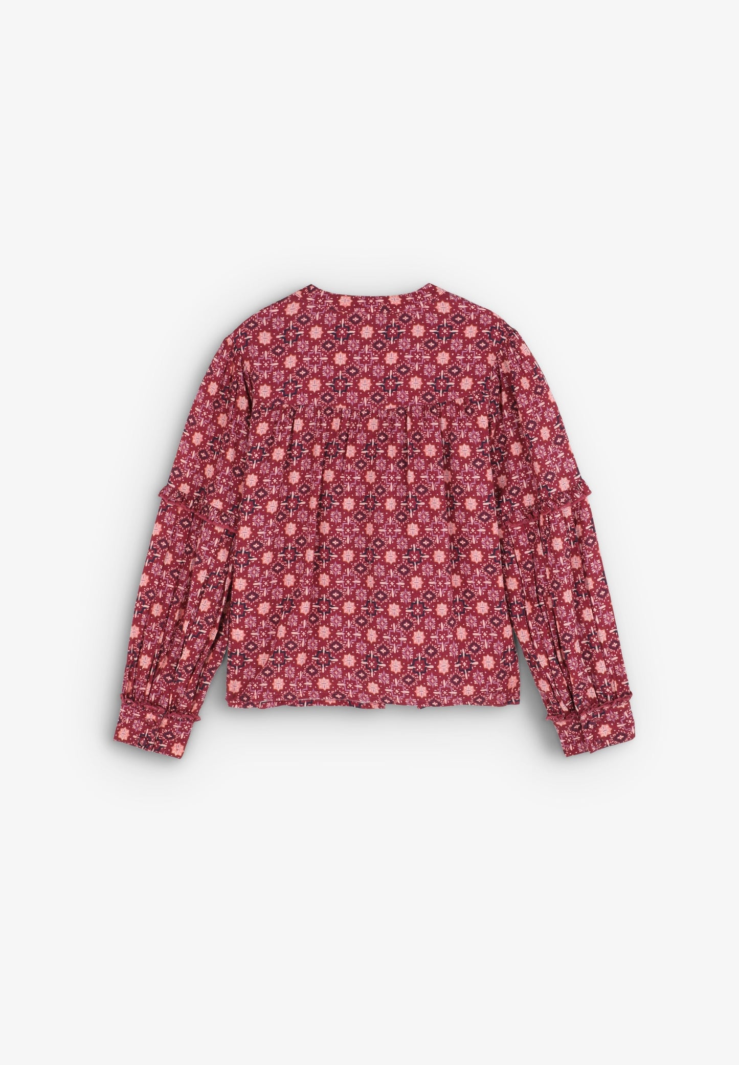 BLUSA COM PADRÃO E FOLHO NA MANGA