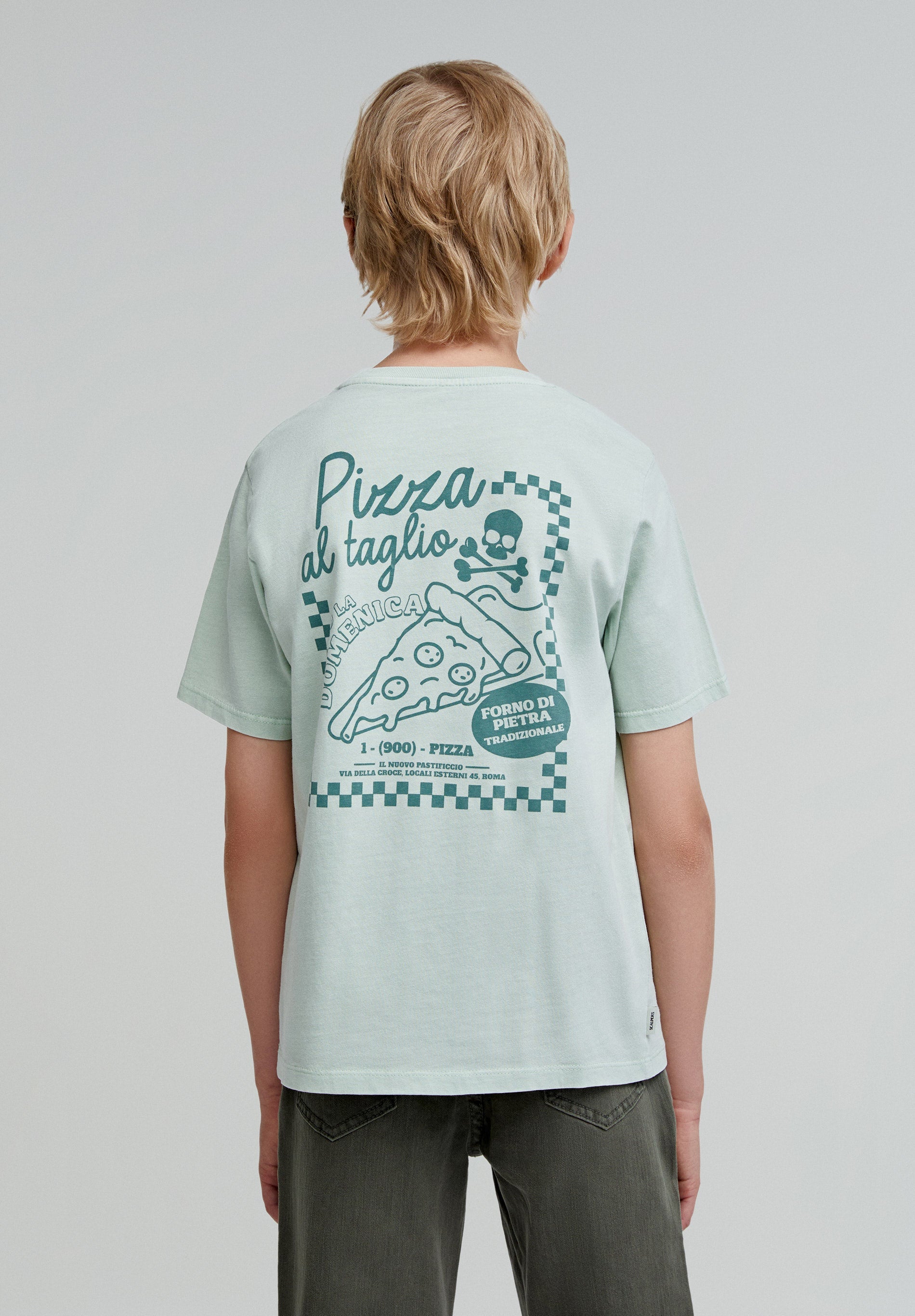 T-SHIRT COM PADRÃO DE “PIZZA”