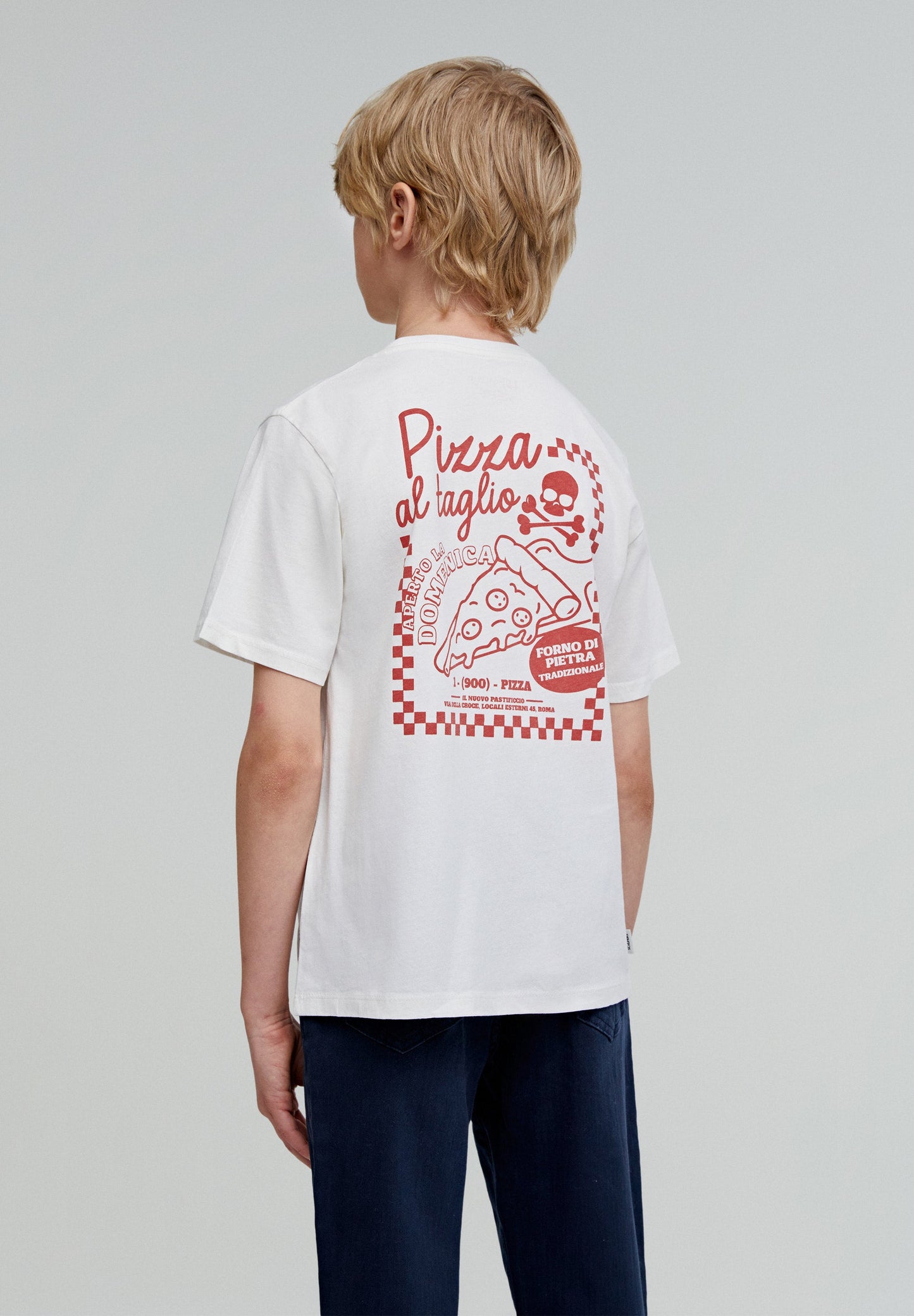 T-SHIRT COM PADRÃO DE “PIZZA”