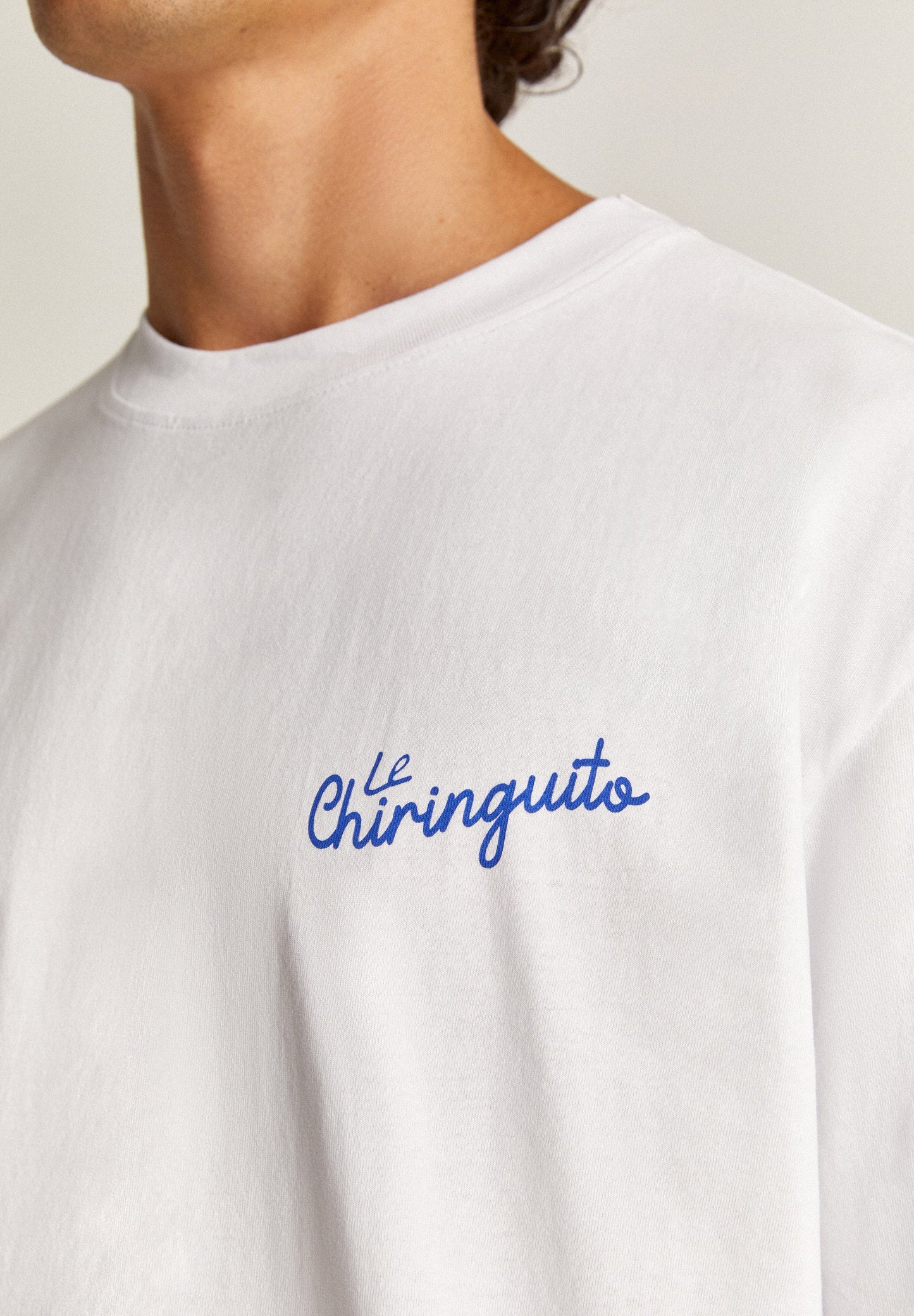 T-SHIRT COM ESTAMPADO EM CONTRASTE LE CHIRINGUITO