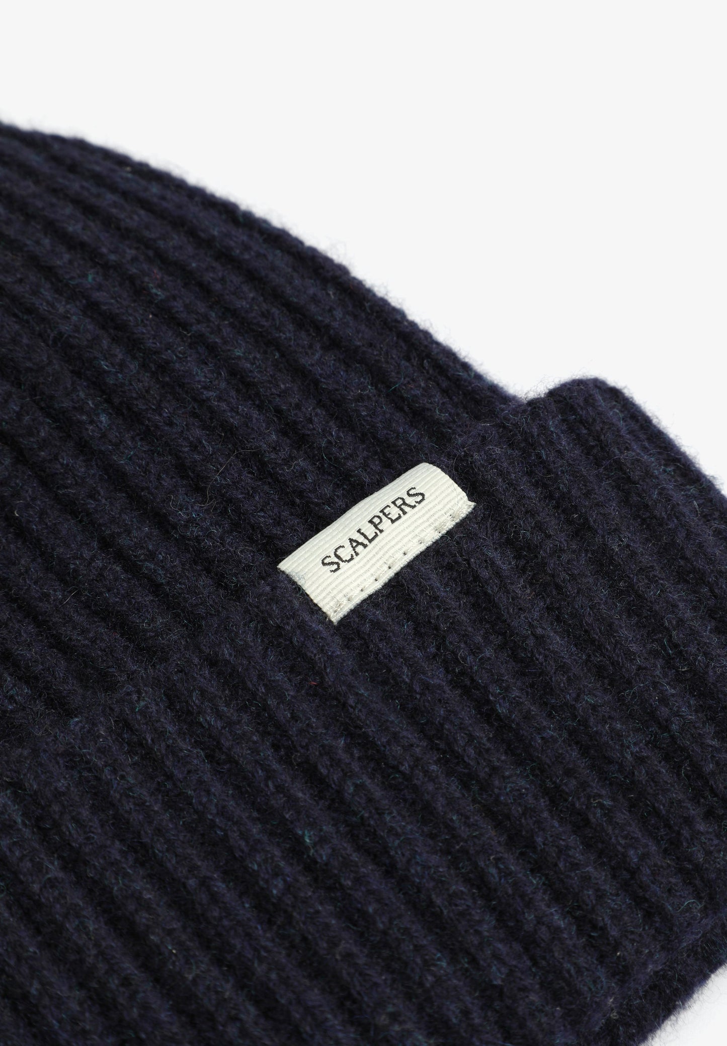 GORRO DE MALHA ENROLADO