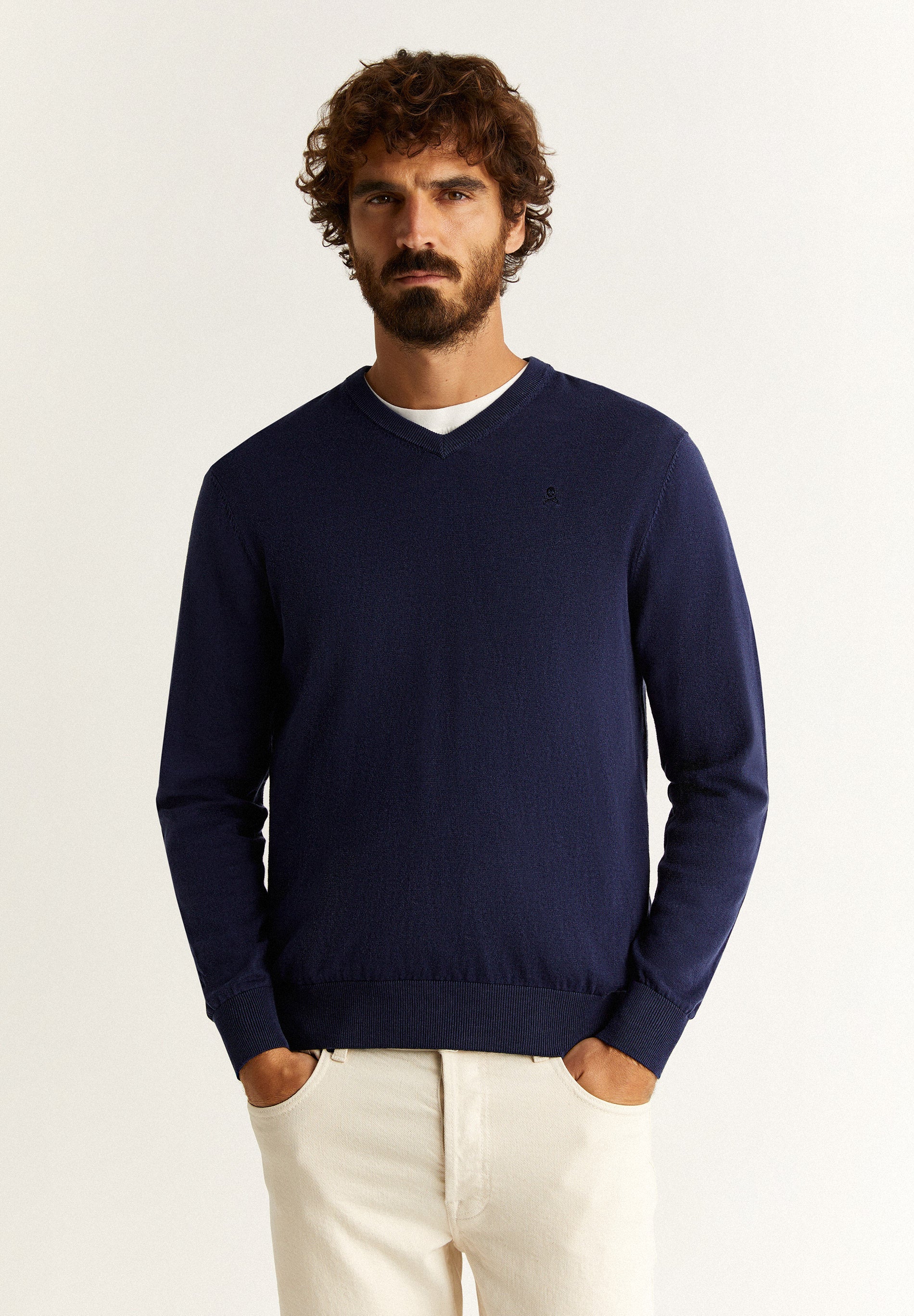SKULL V NECK I