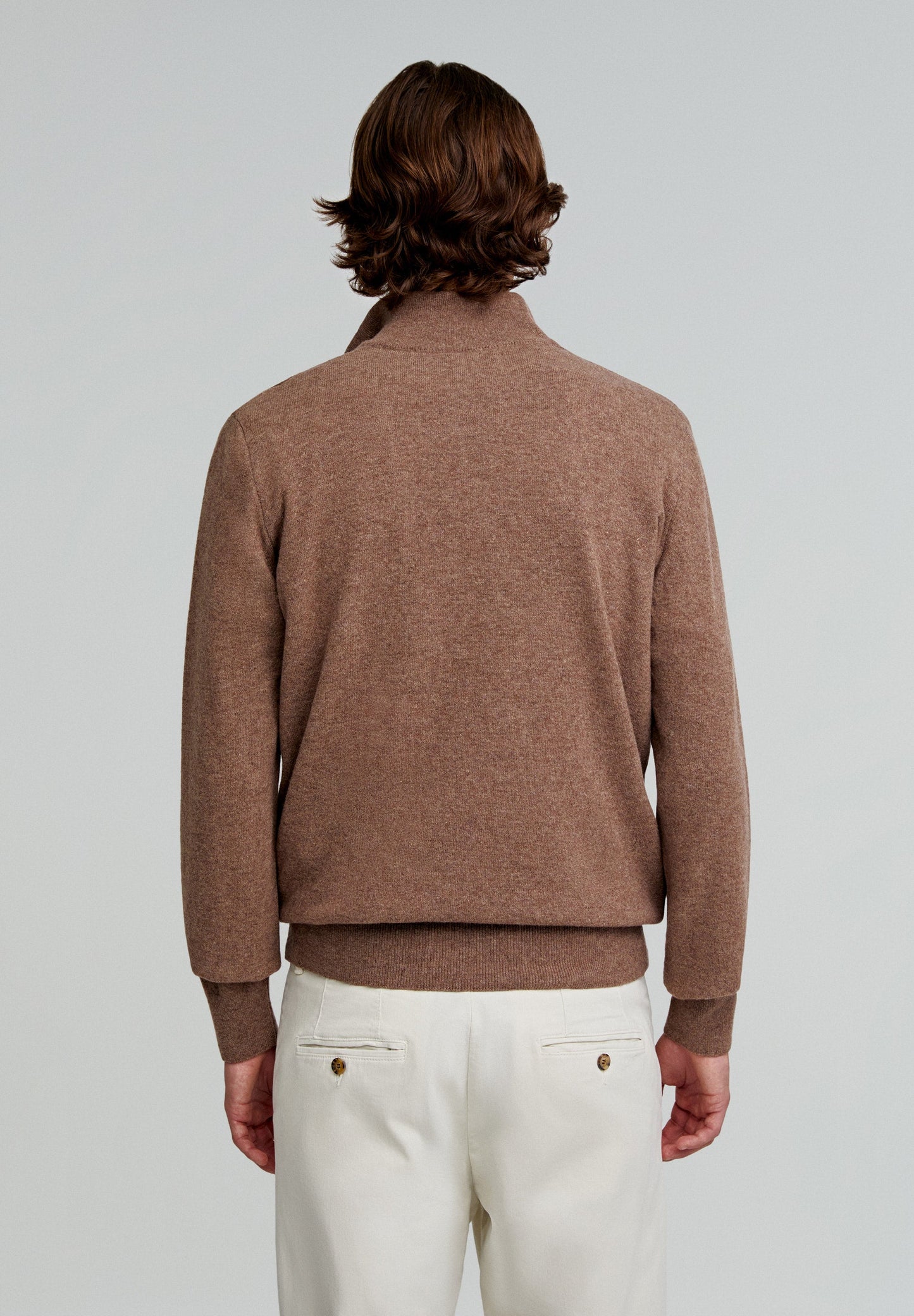 SWEATER DE GOLA COM ZIP