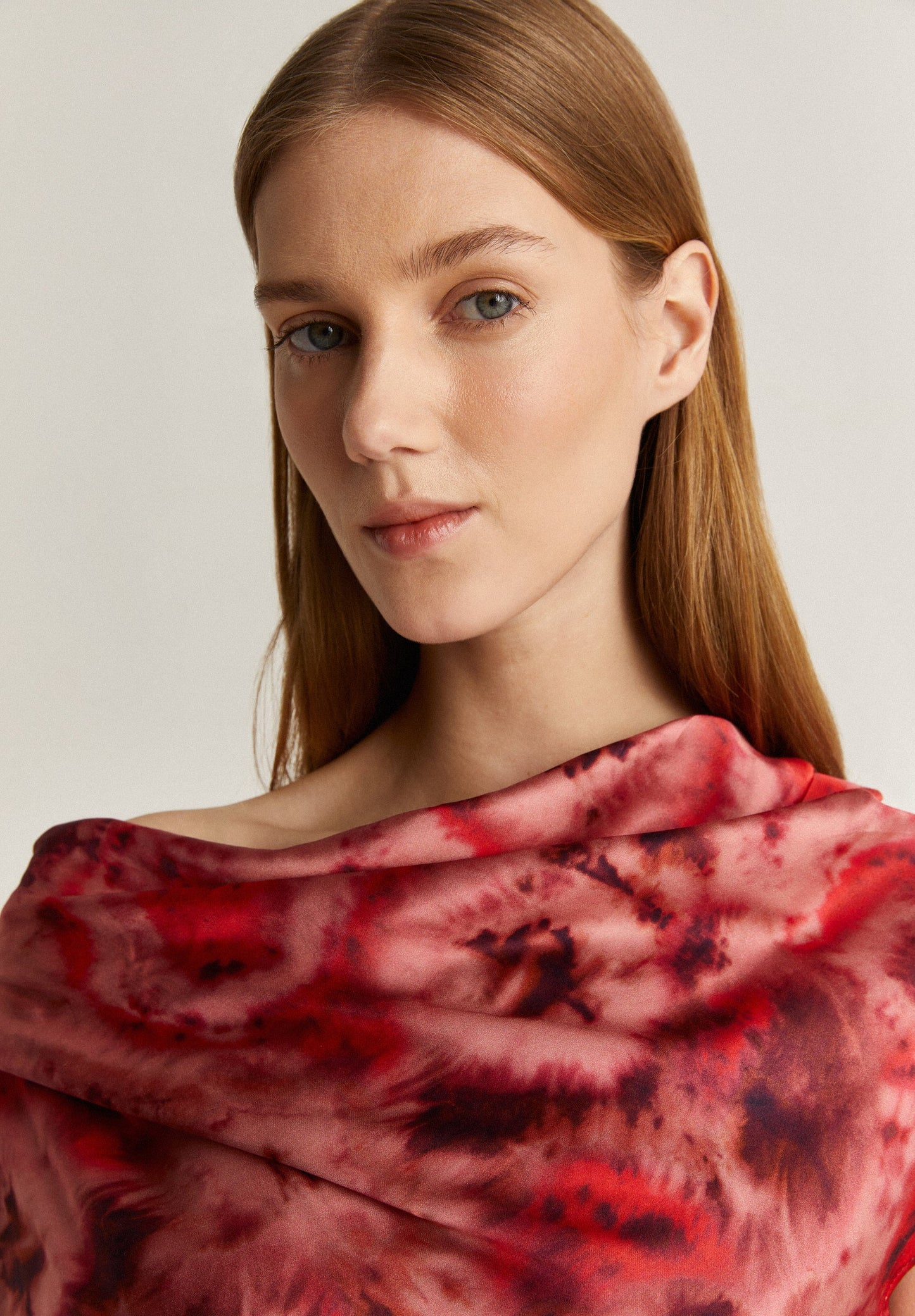 VESTIDO MIDI FLUIDO TIE DYE