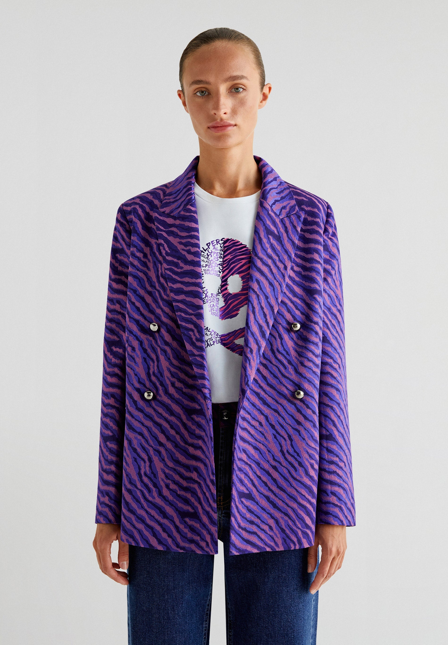 BLAZER ACETINADO COM ESTAMPADO ANIMAL