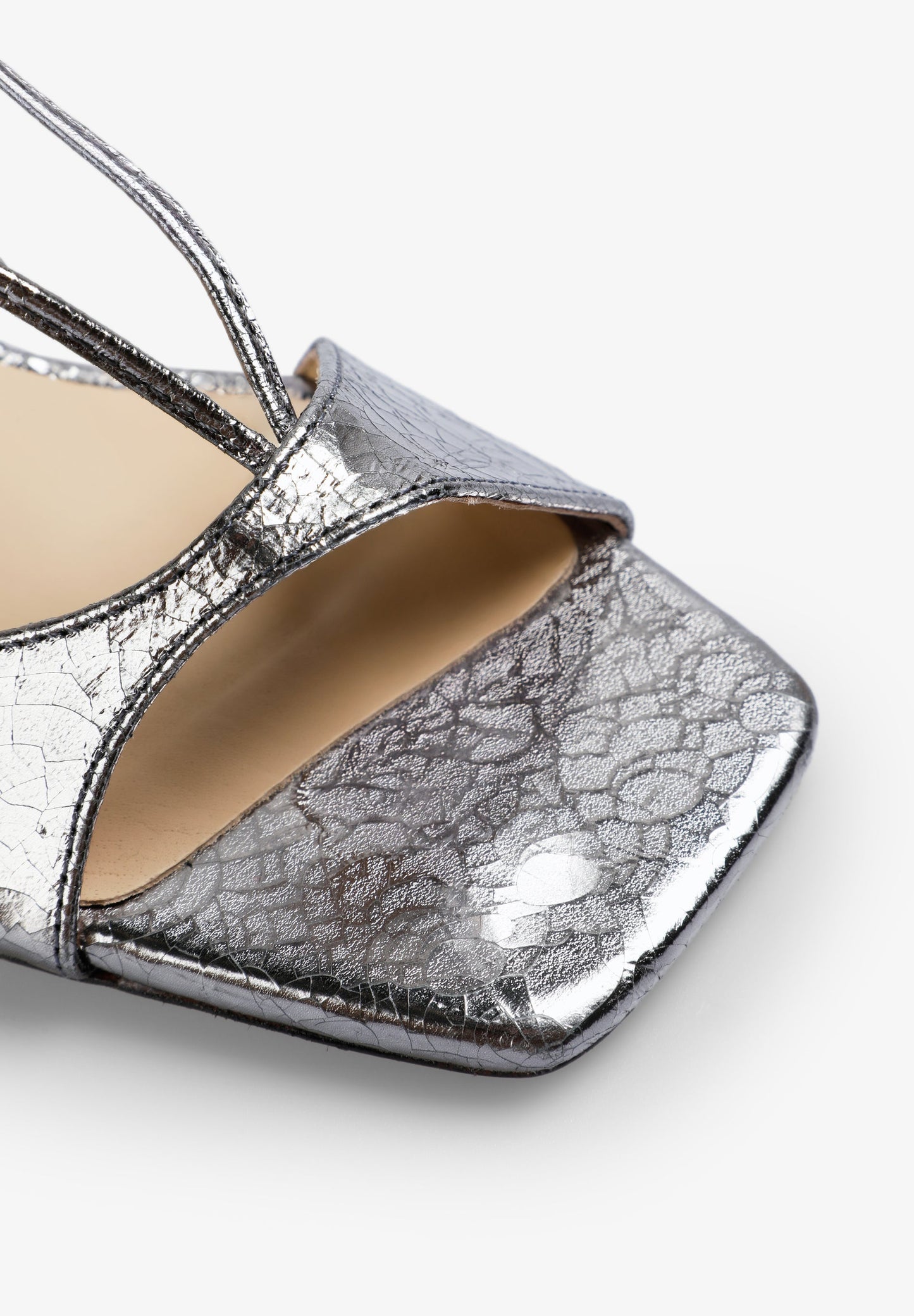 SILVER SANDAL
