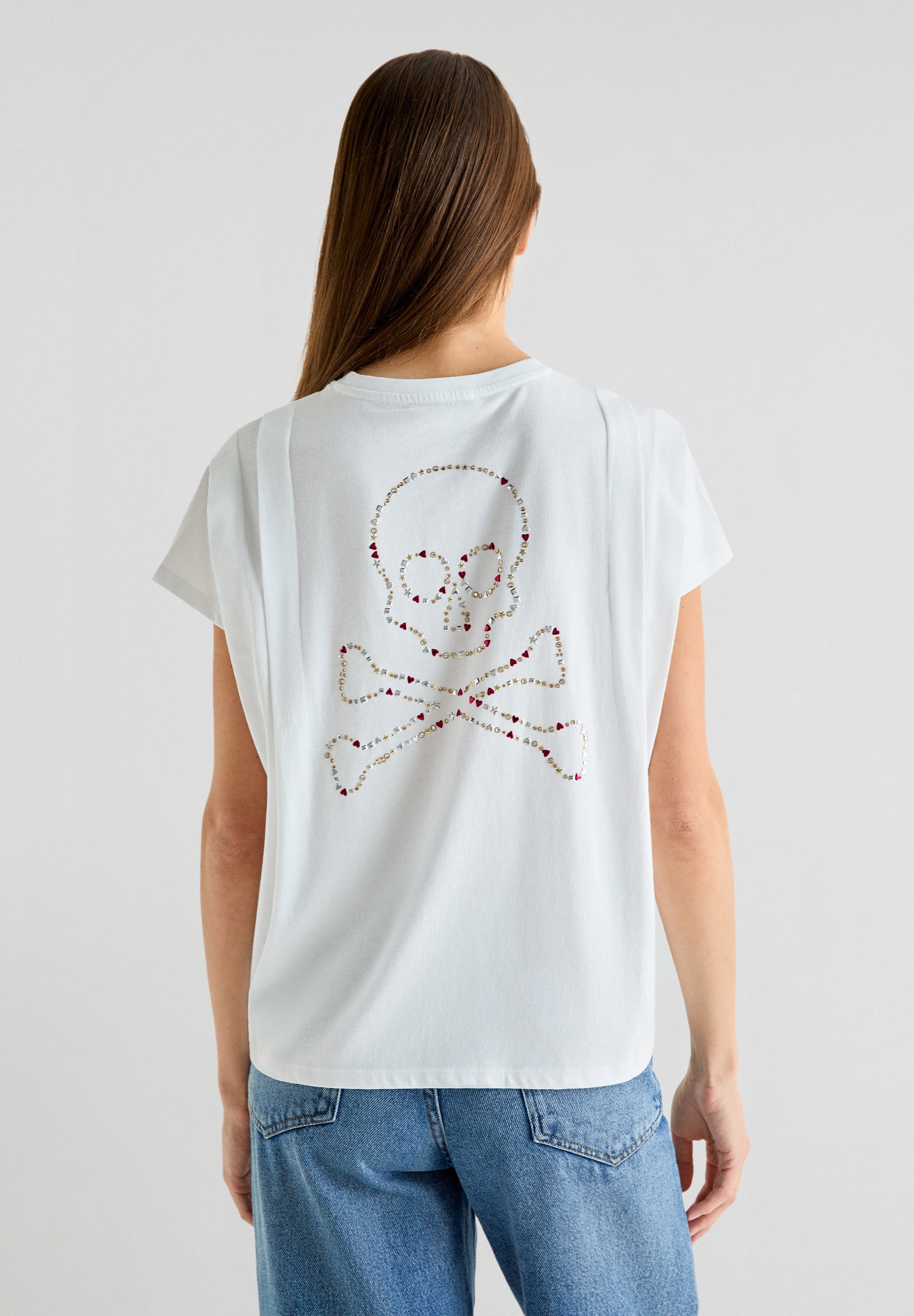 SKULL MULTISTUDS TEE