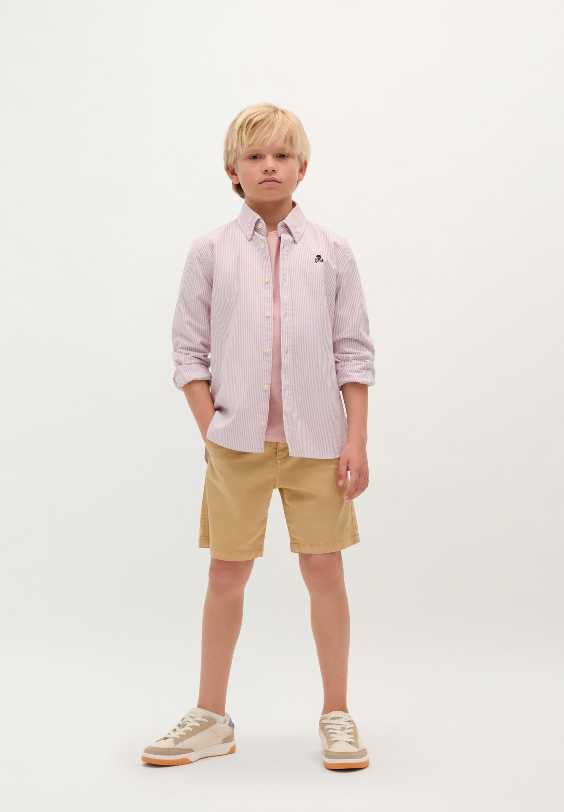 CAMISA OXFORD ÀS RISCAS