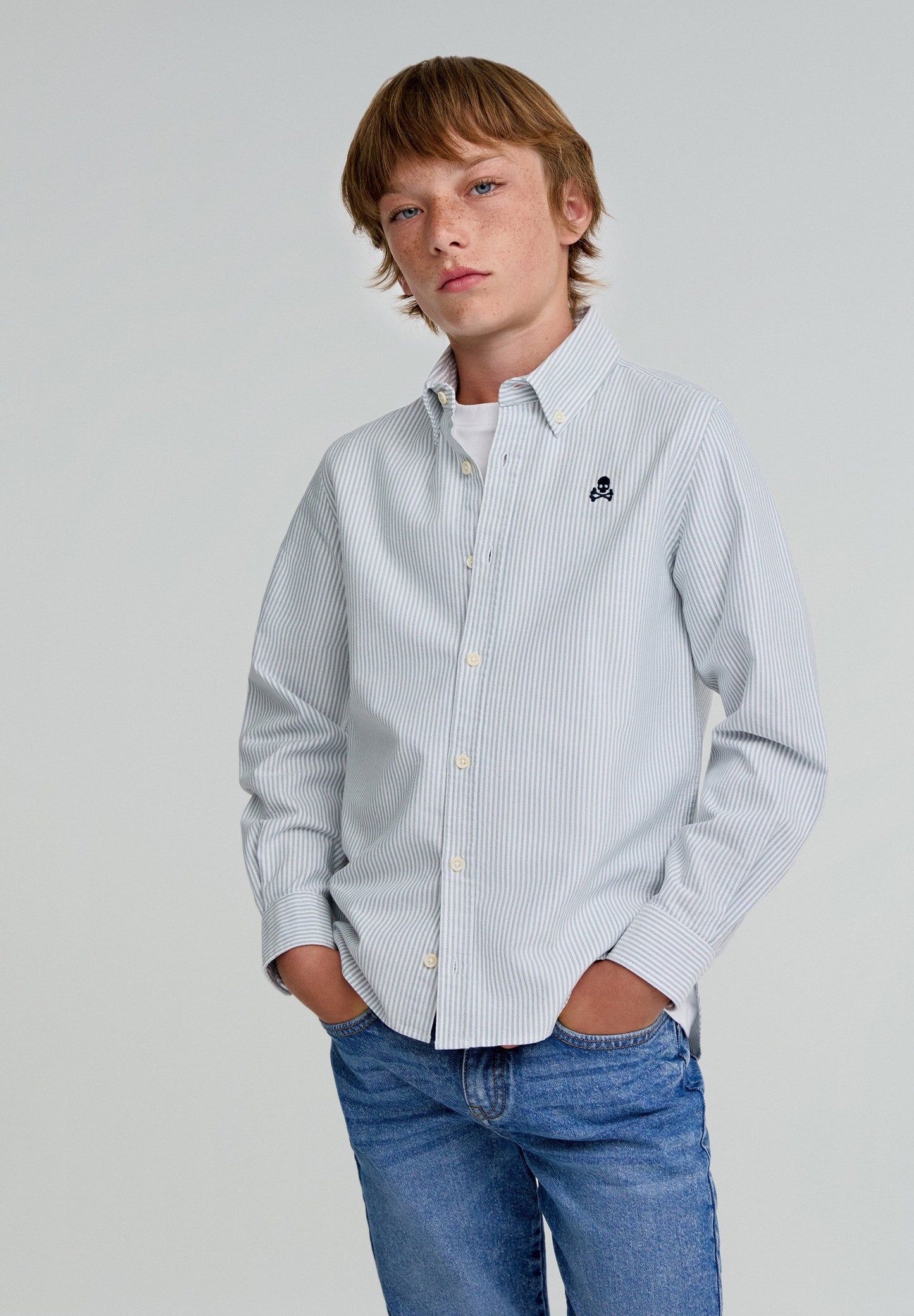 CAMISA OXFORD ÀS RISCAS