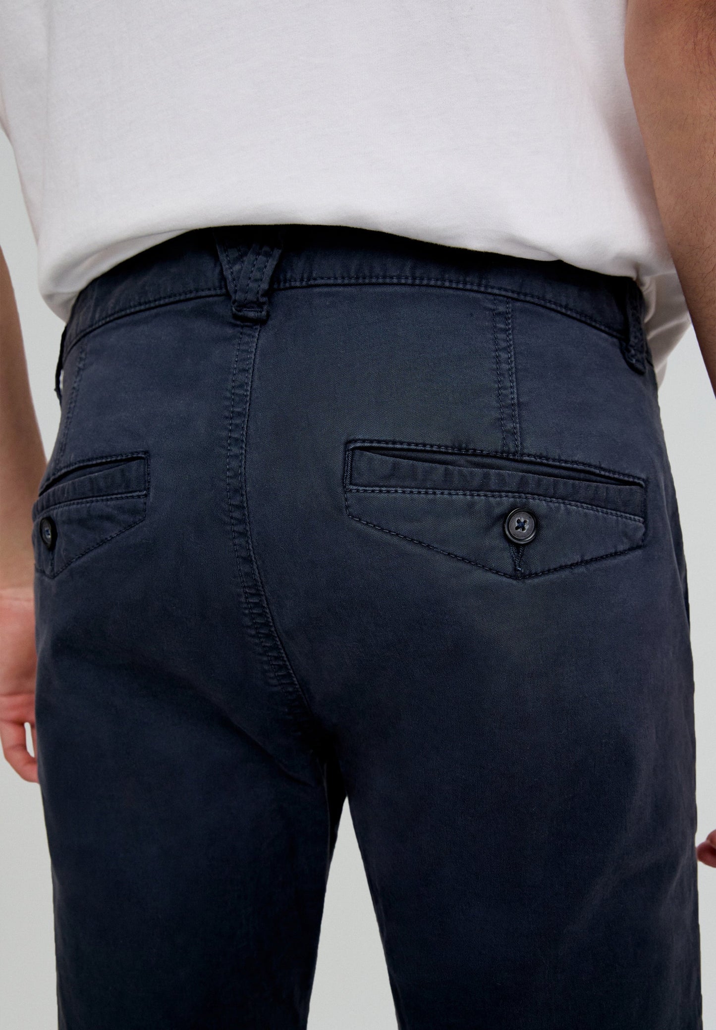PANTALÓN CHINO CASUAL - Scalpers