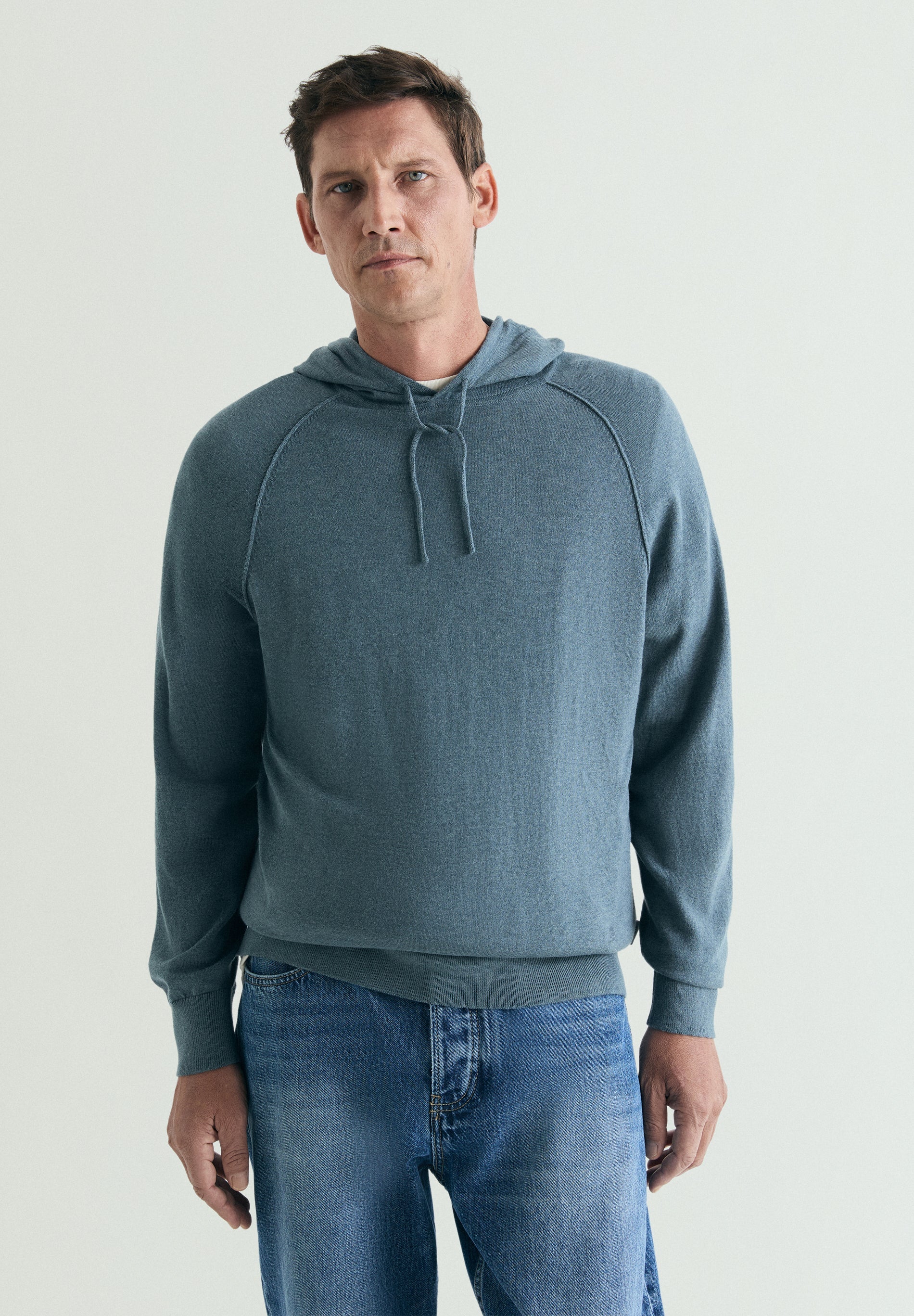 SWEATSHIRT COM CAPUZ TRICOT