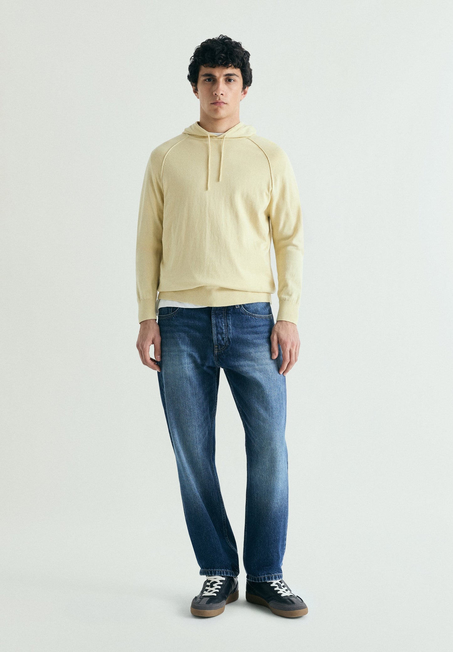 SWEATSHIRT COM CAPUZ TRICOT
