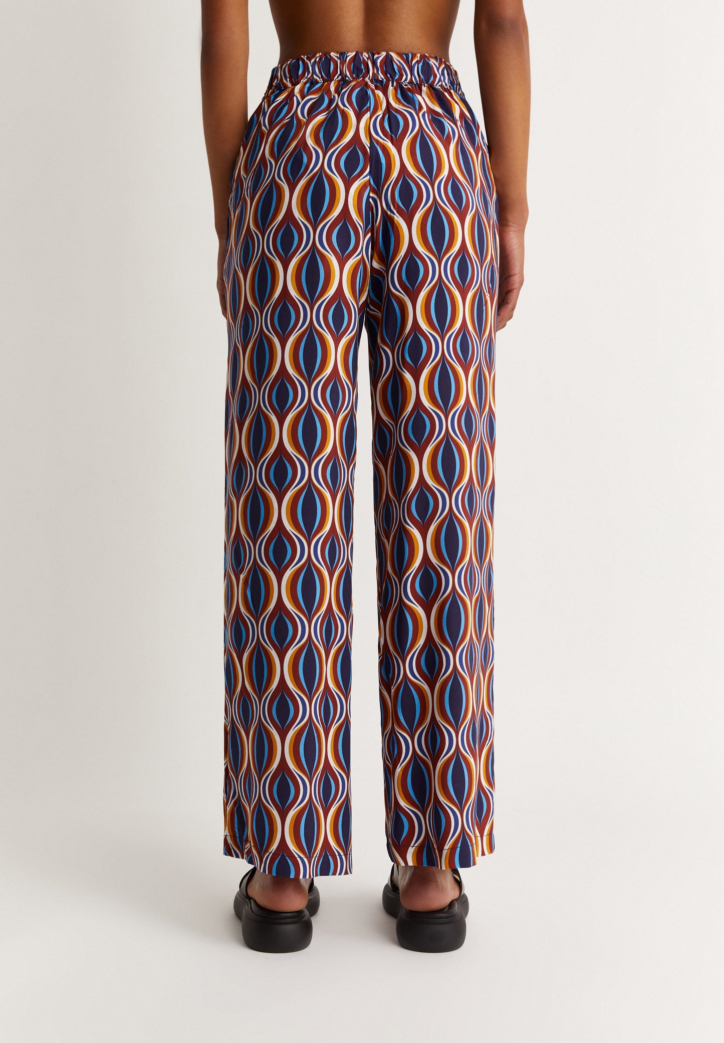 ROBIN COLLECTION | CALÇAS MAGIC