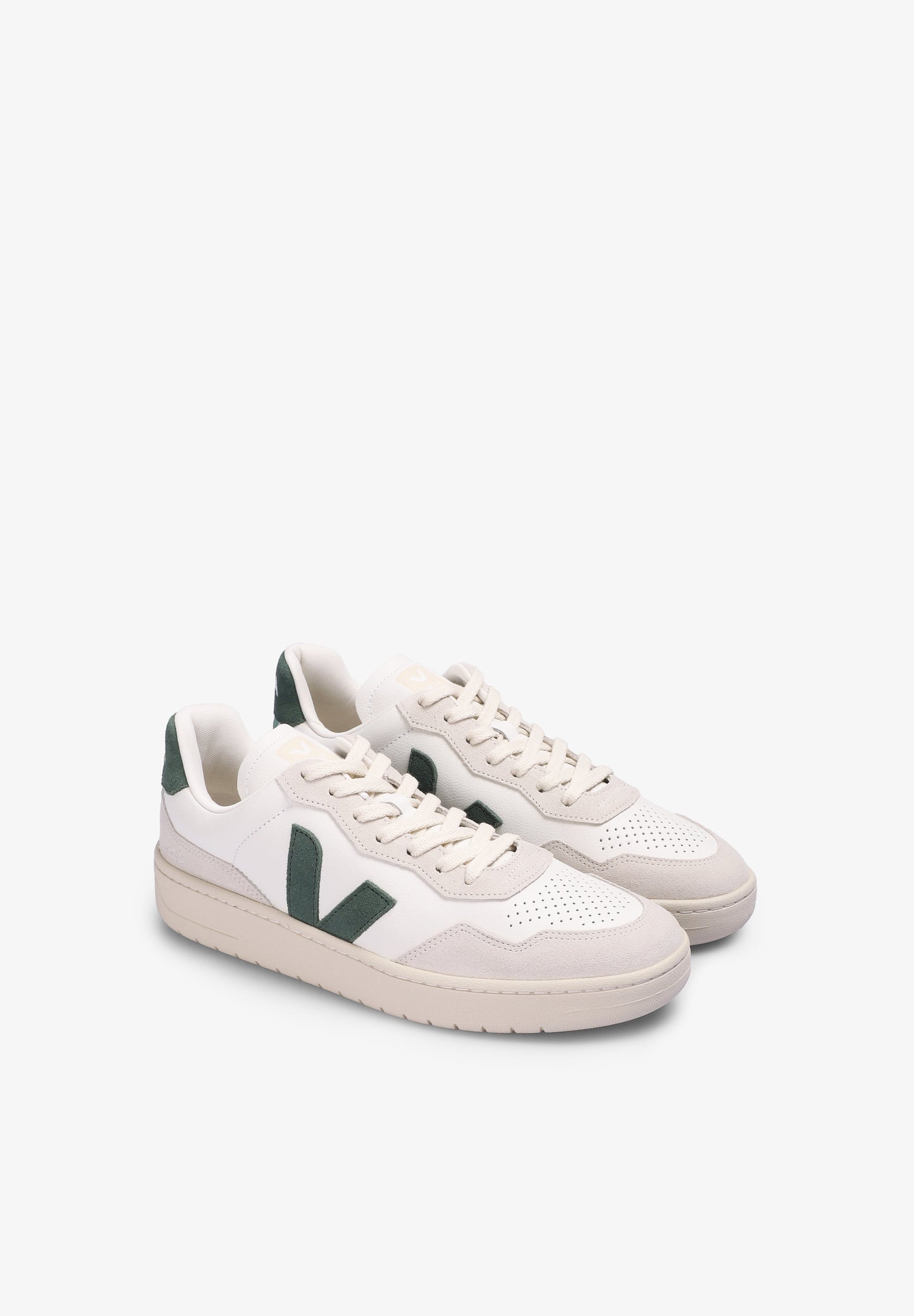VEJA | SNEAKERS V-90