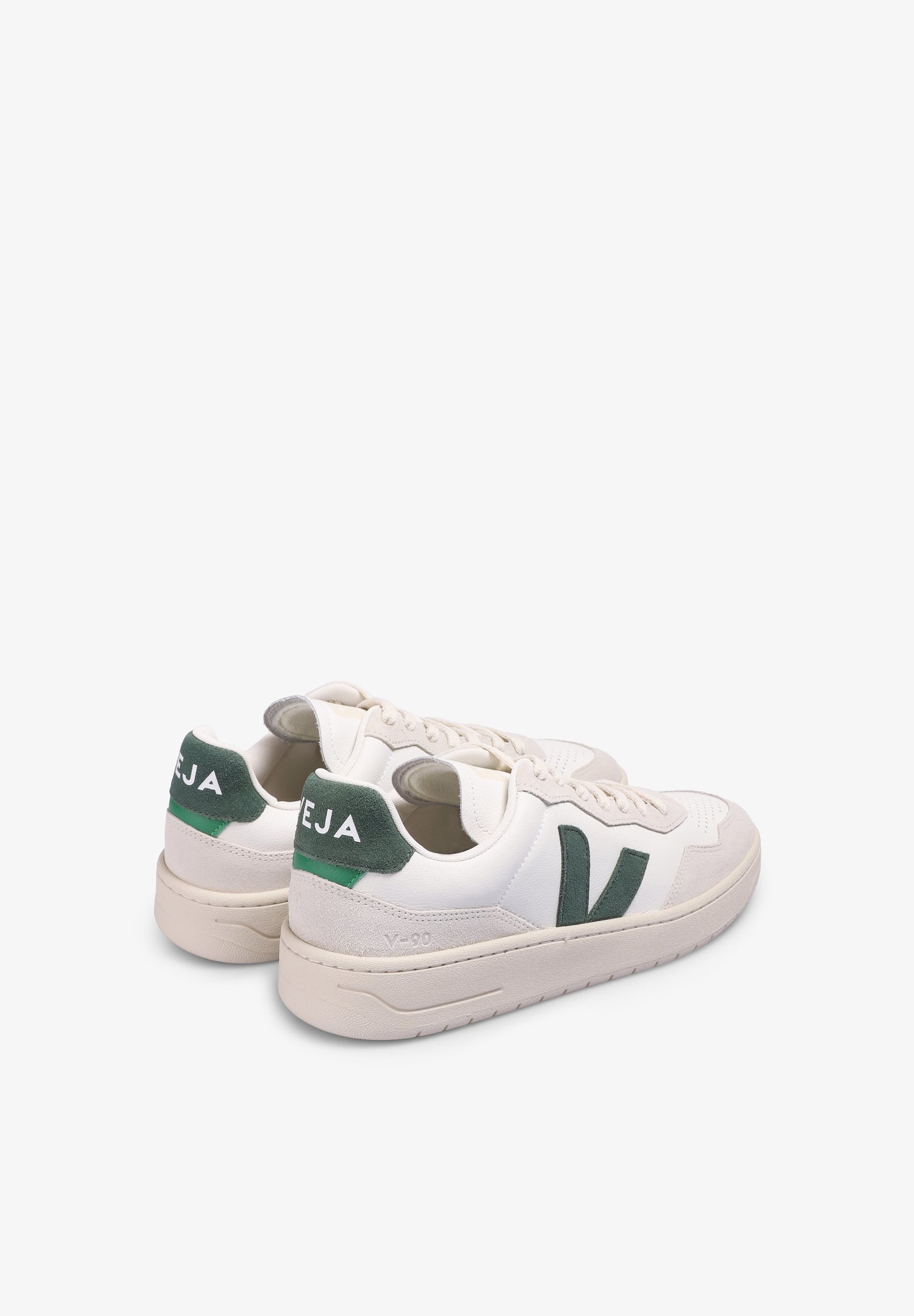 VEJA | SNEAKERS V-90