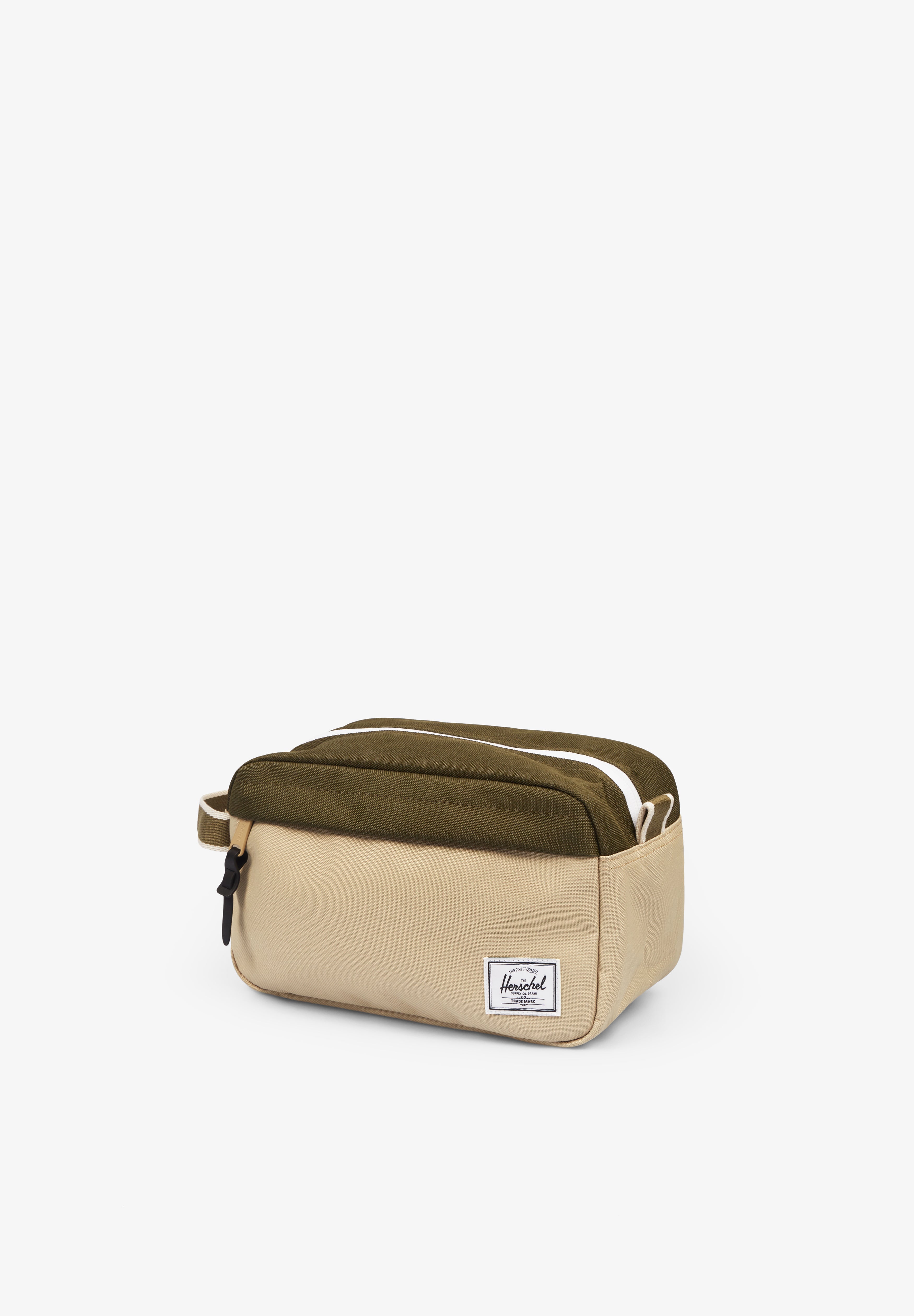 HERSCHEL SUPPLY | NÉCESSAIRE CHAPTER TRAVEL KIT