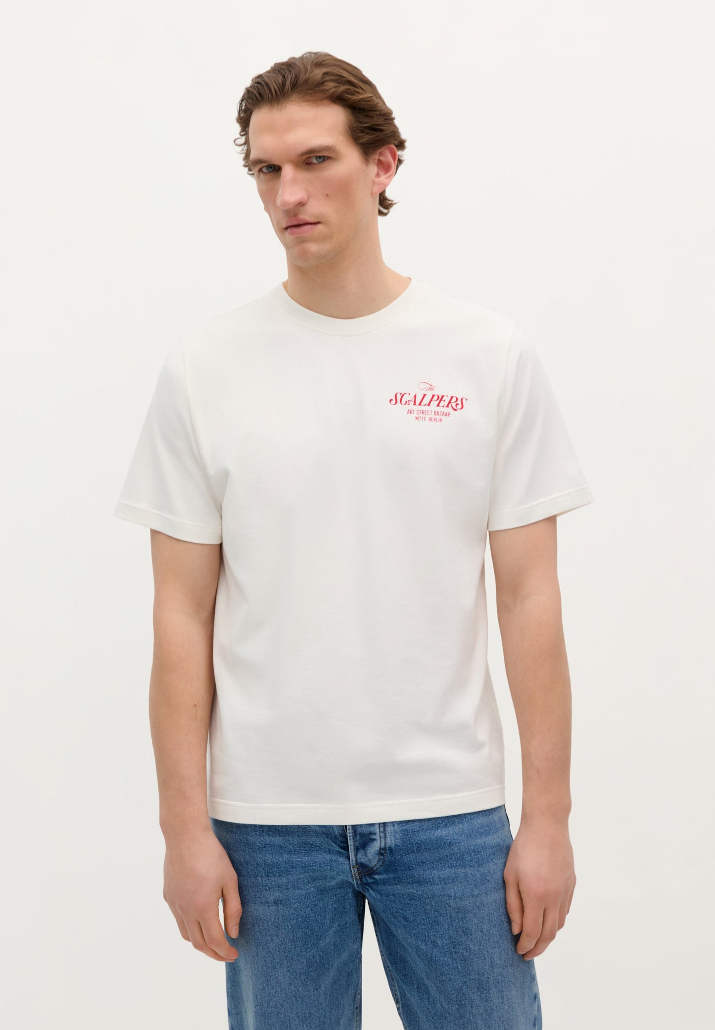 T-SHIRT COM PADRÃO BAZAAR