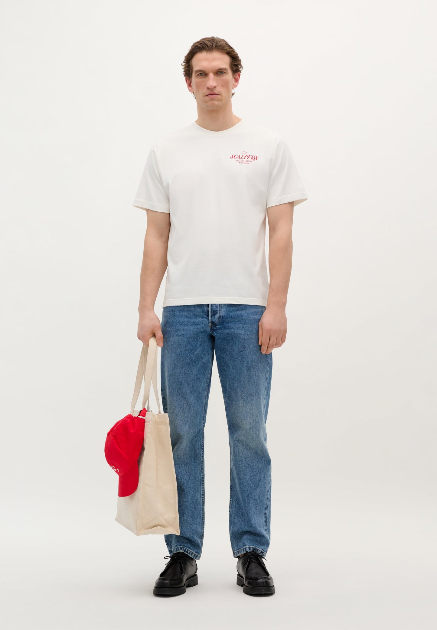 T-SHIRT COM PADRÃO BAZAAR