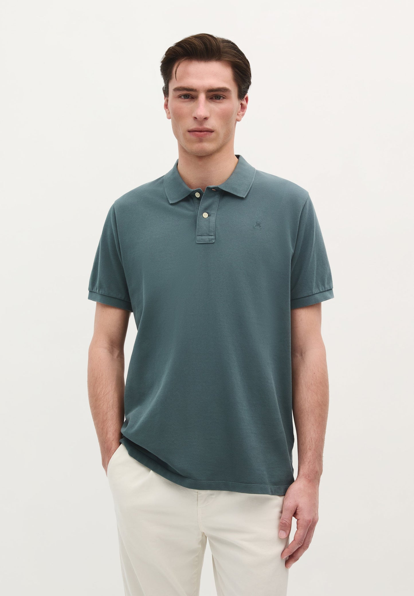 CAMISA POLO BÁSICA COM SKULL