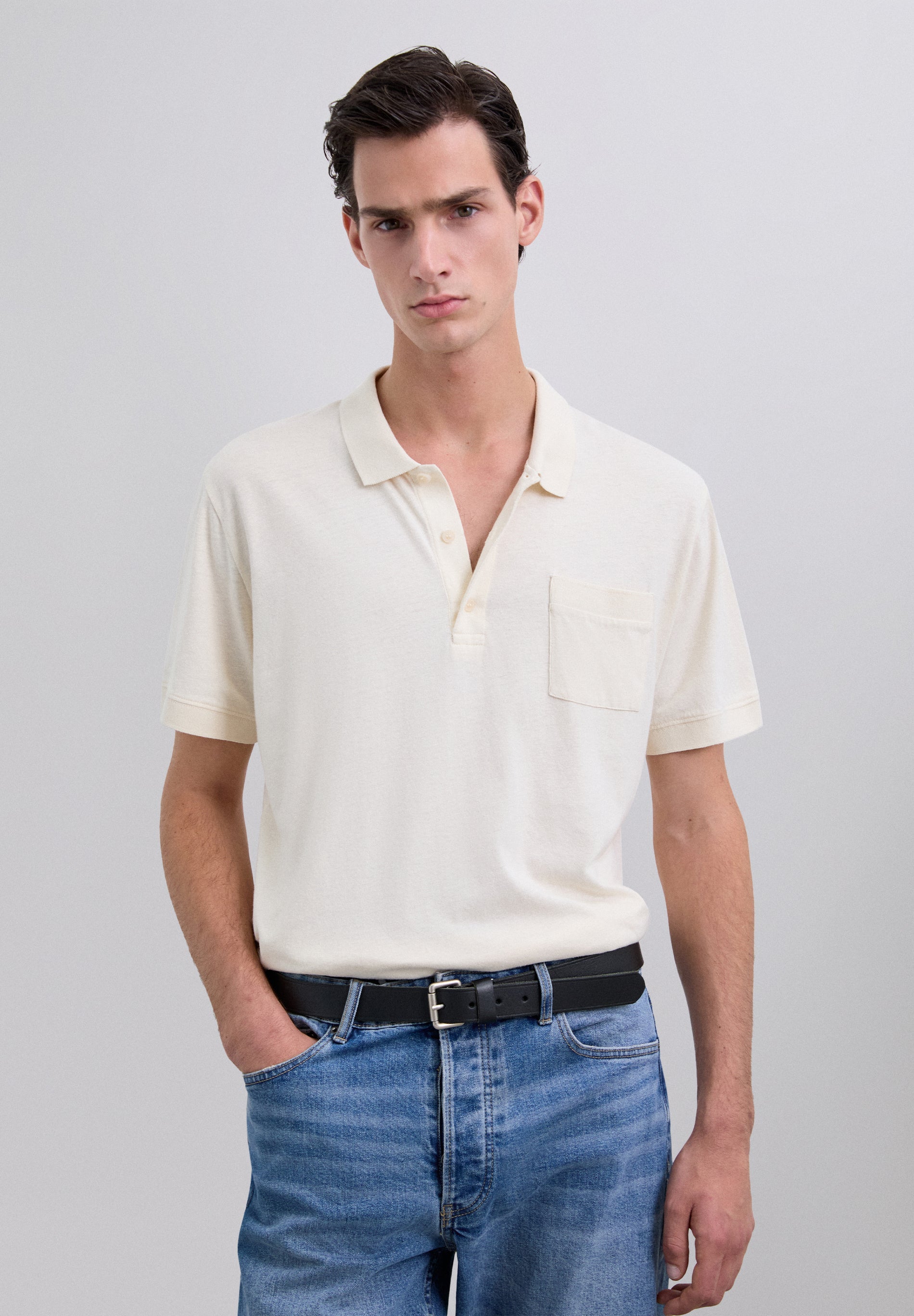 CAMISA POLO COM BOLSO FRONTAL