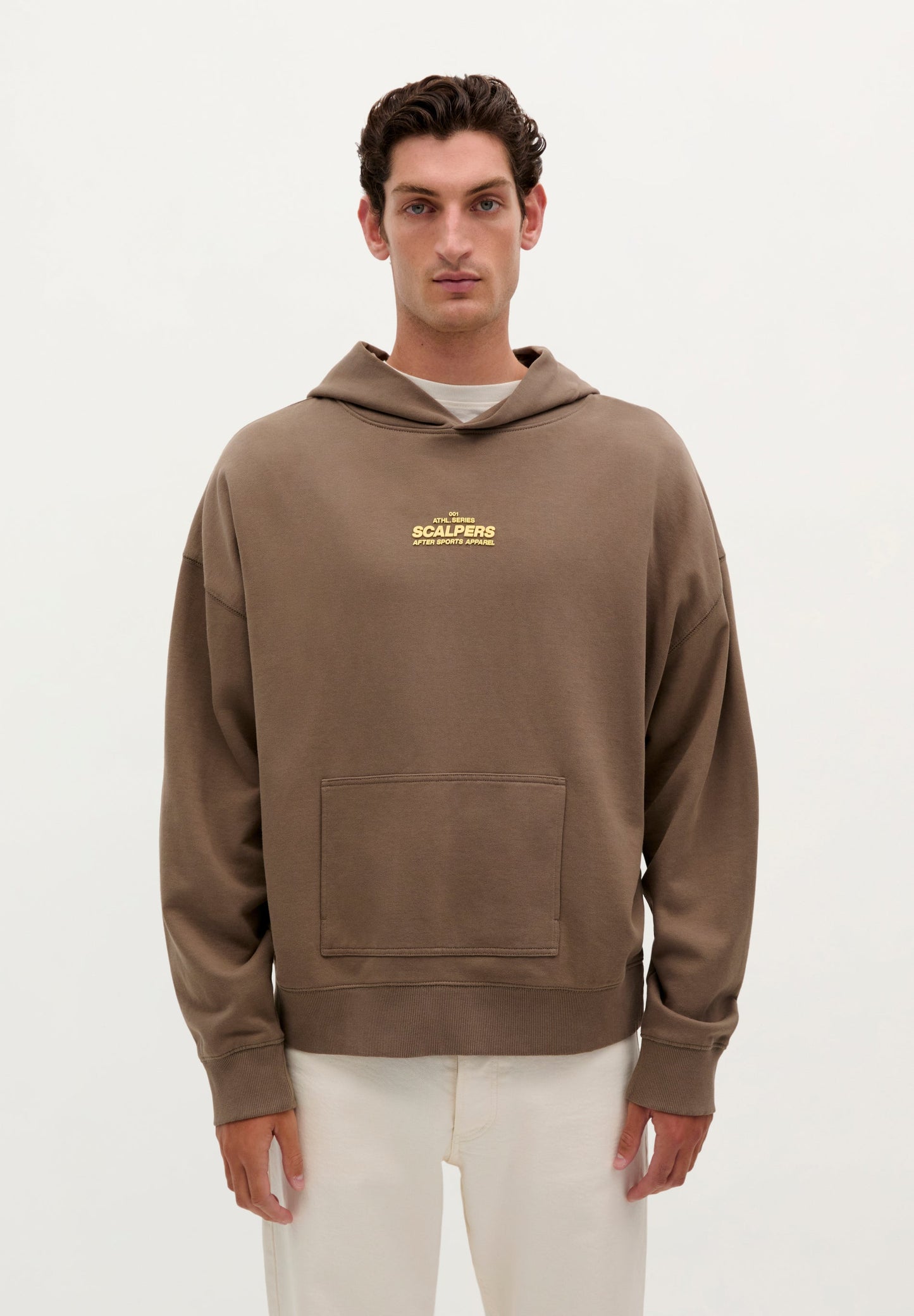 SWEATSHIRT COM CAPUZ E LOGÓTIPO EM EFEITO DE CAUCHO