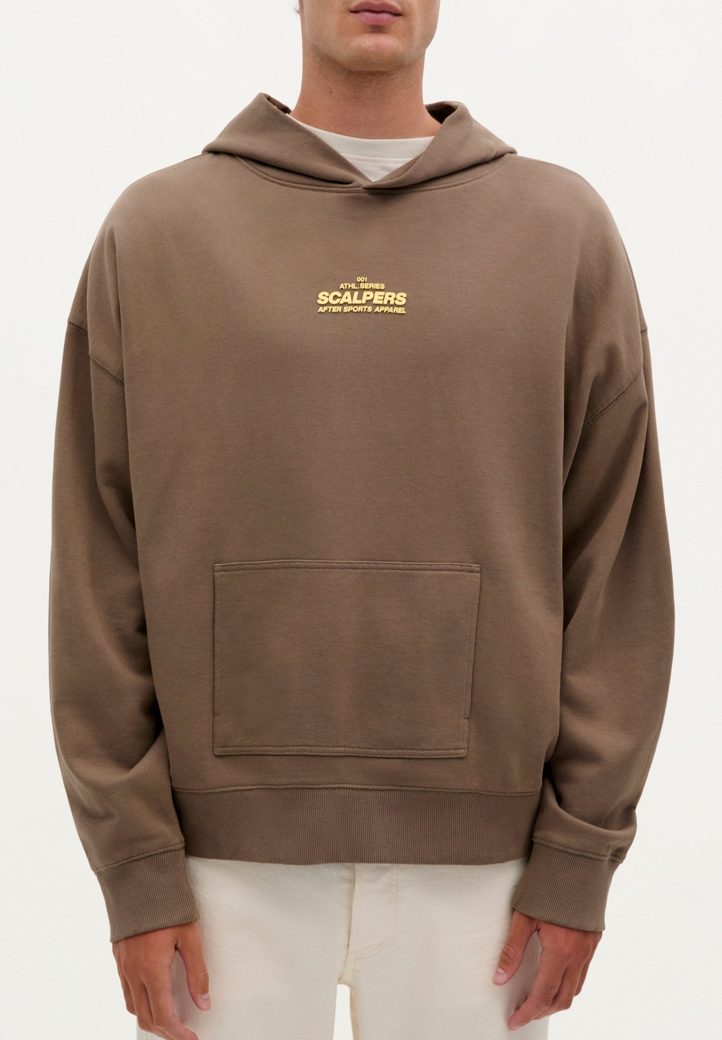 SWEATSHIRT COM CAPUZ E LOGÓTIPO EM EFEITO DE CAUCHO