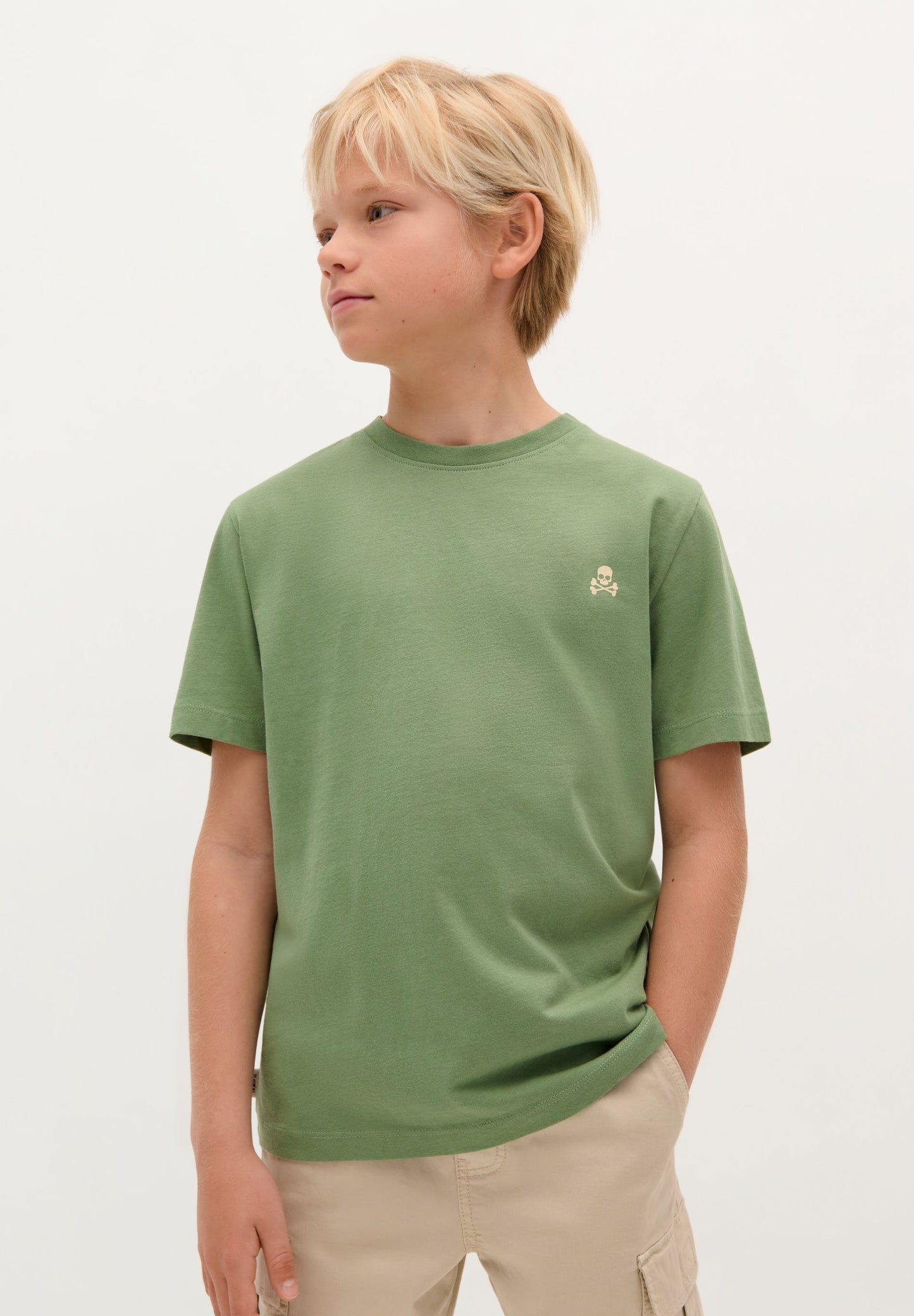 T-SHIRT COM PADRÃO COCO