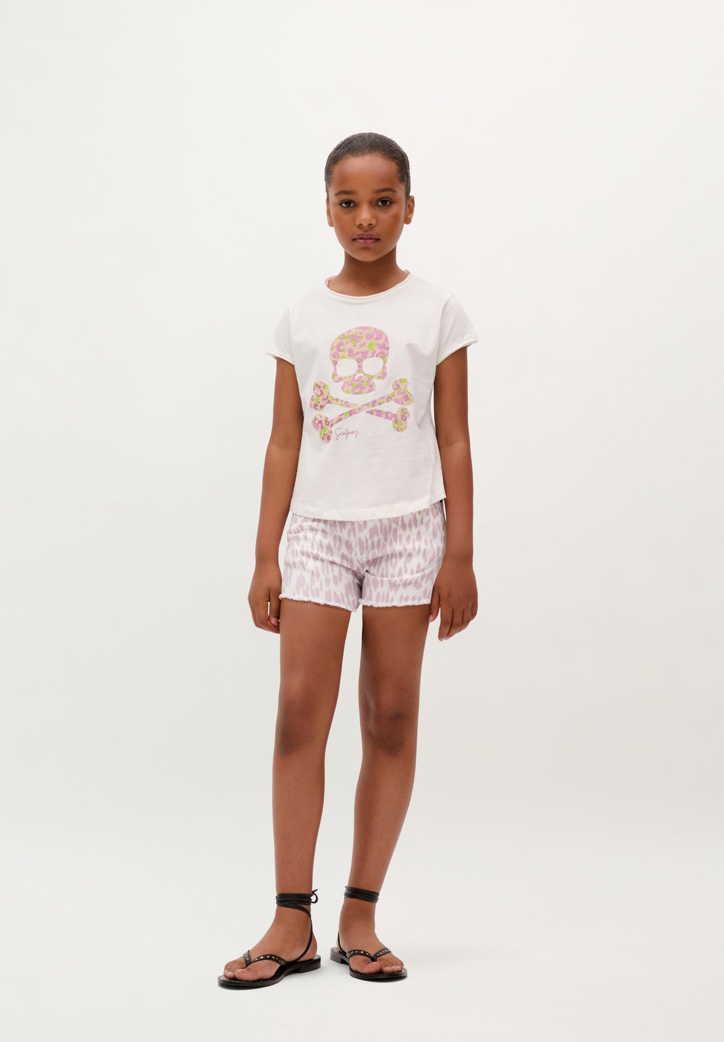 T-SHIRT COM SKULL EM GLITTER