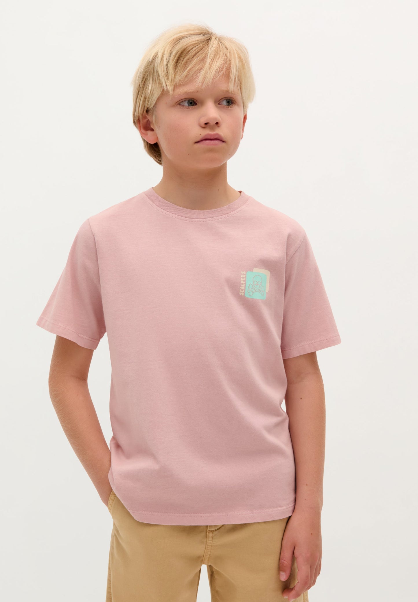 T-SHIRT COM PADRÃO FLÚOR