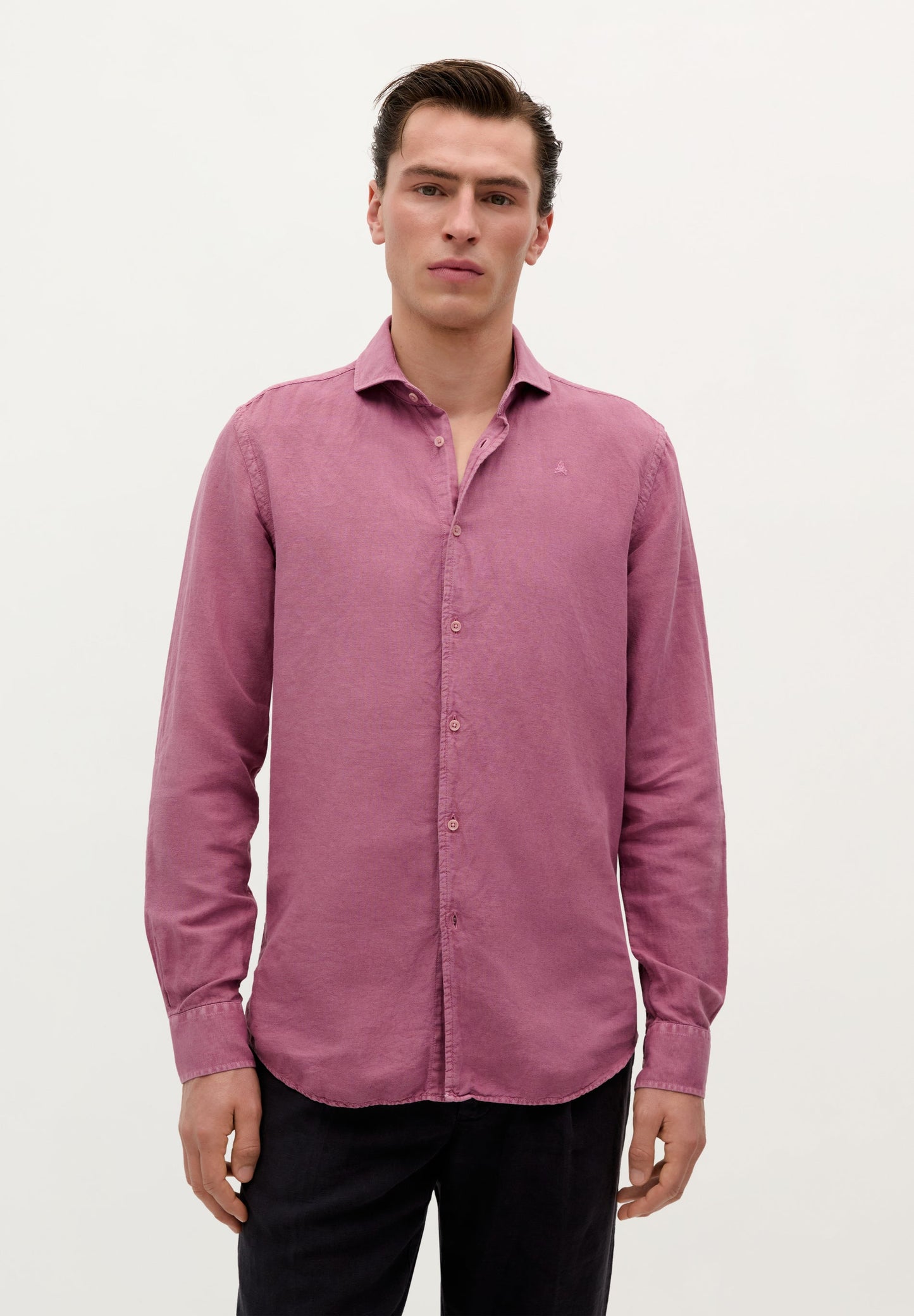 CAMISA DE LINHO COM LOGO
